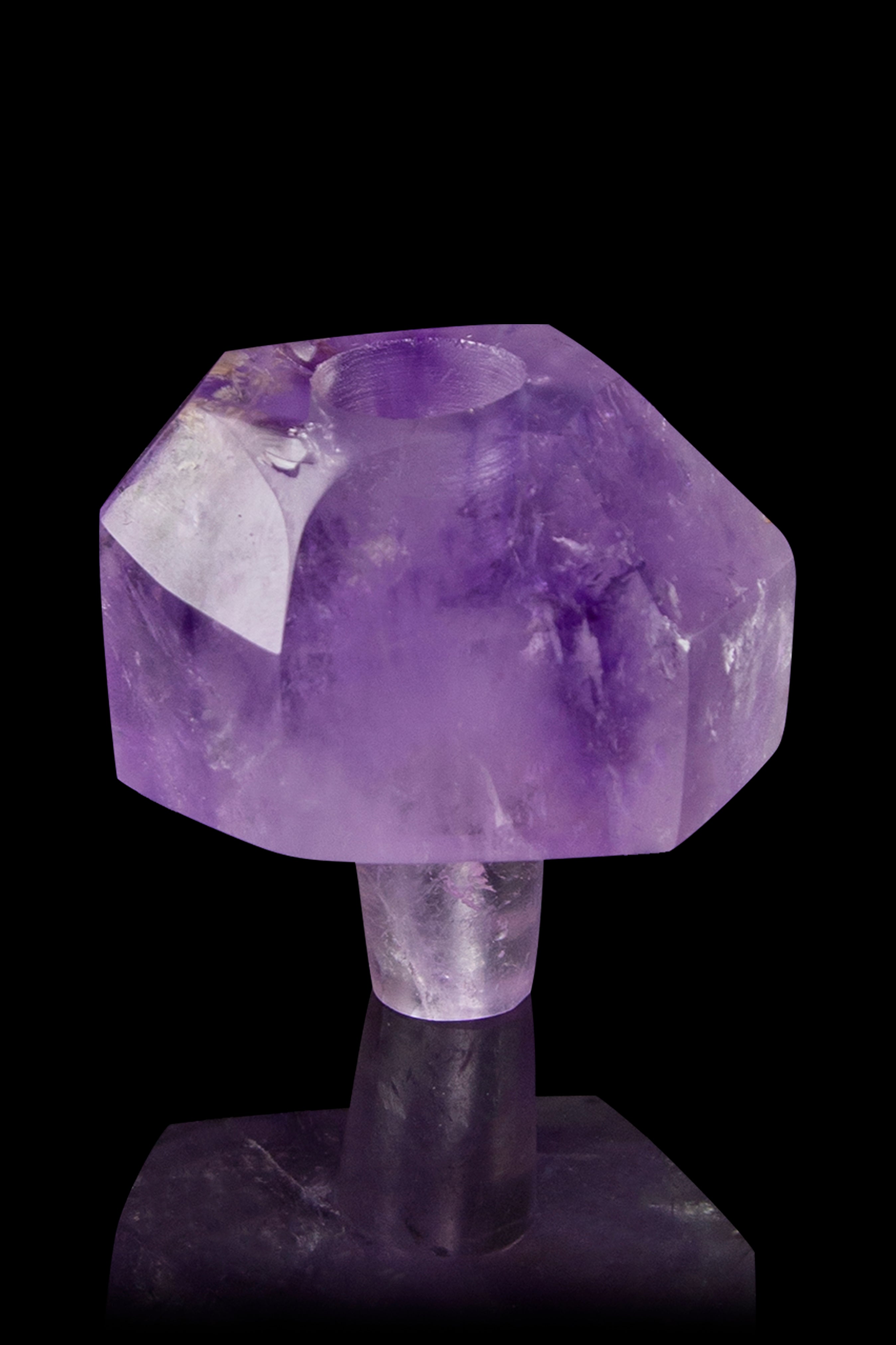 Blazin Janes Stunning Amethyst Crystal Herb Bowl - Elevate Your Smoking Style!