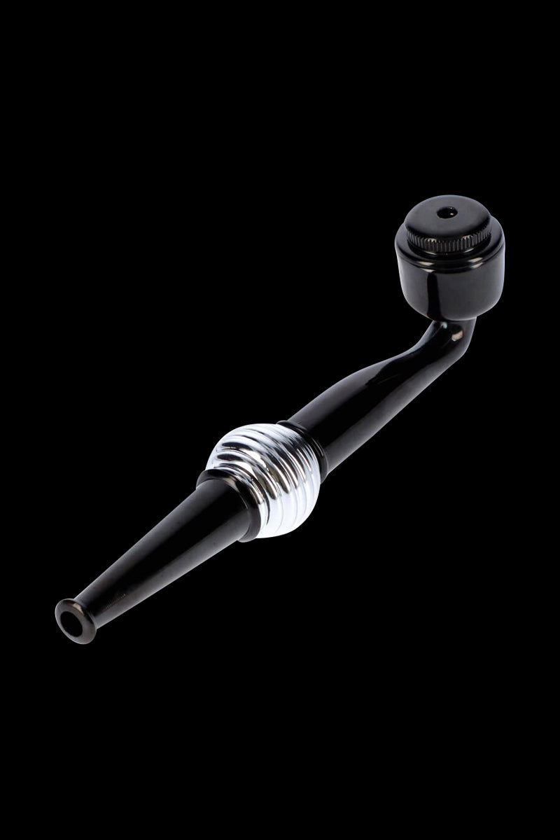 Grip-Friendly Metal Hand Pipe: A Simple Smoking Essential