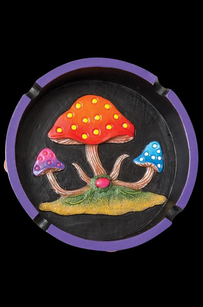Cool 8-Pack Mushroom Round Ashtrays for Psychedelic Art Lovers