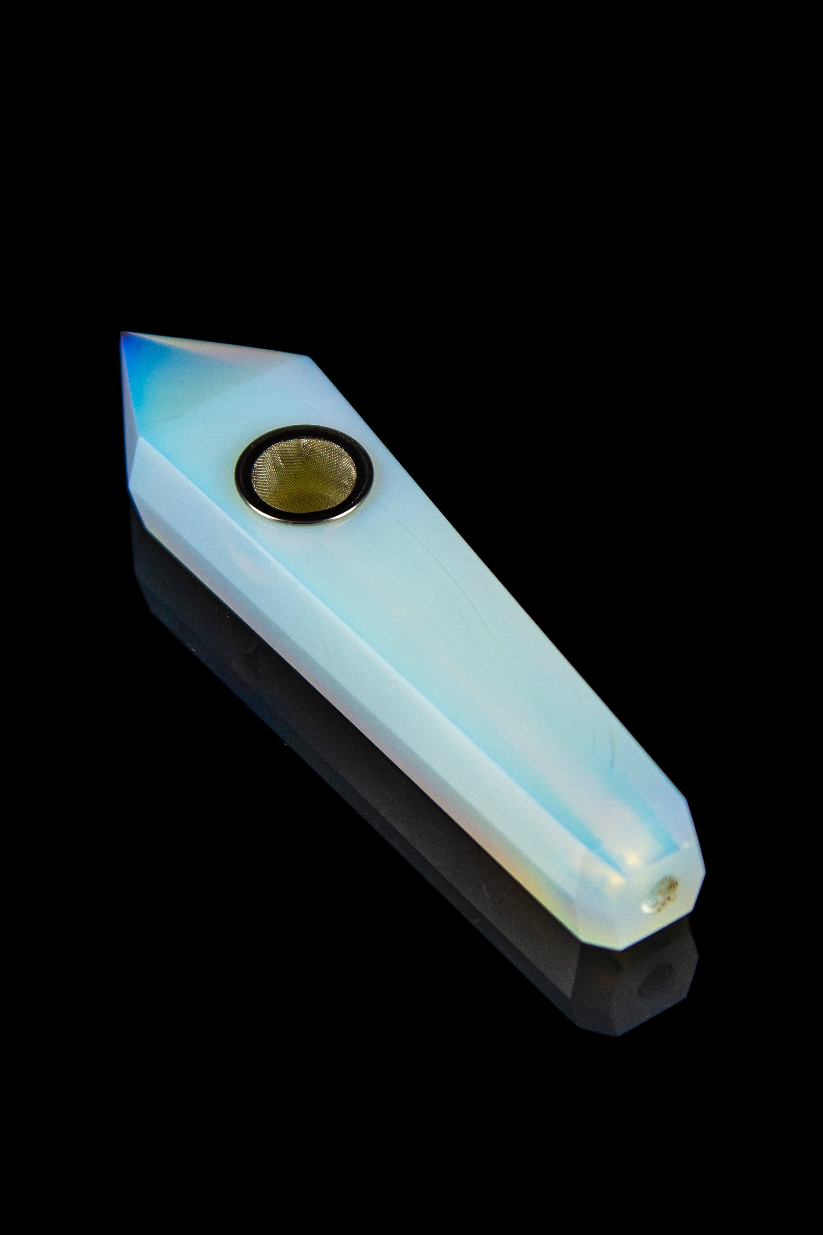 Blunt Babe Trays Opalite Crystal Gemstone Hand Pipe - A Stunning Smoking Companion