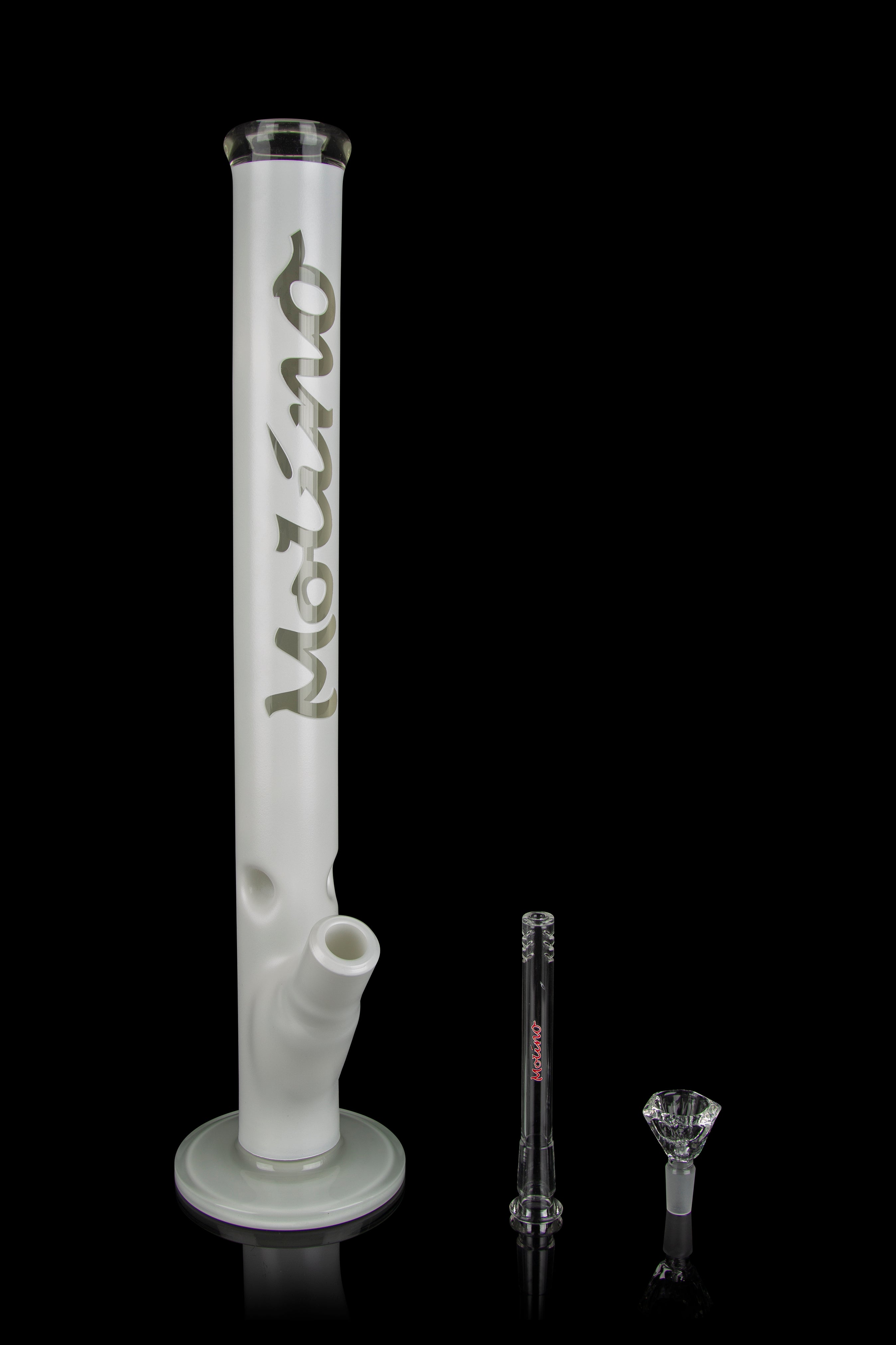 Molino Glass White Widow Bong - A Stunning Smoking Essential