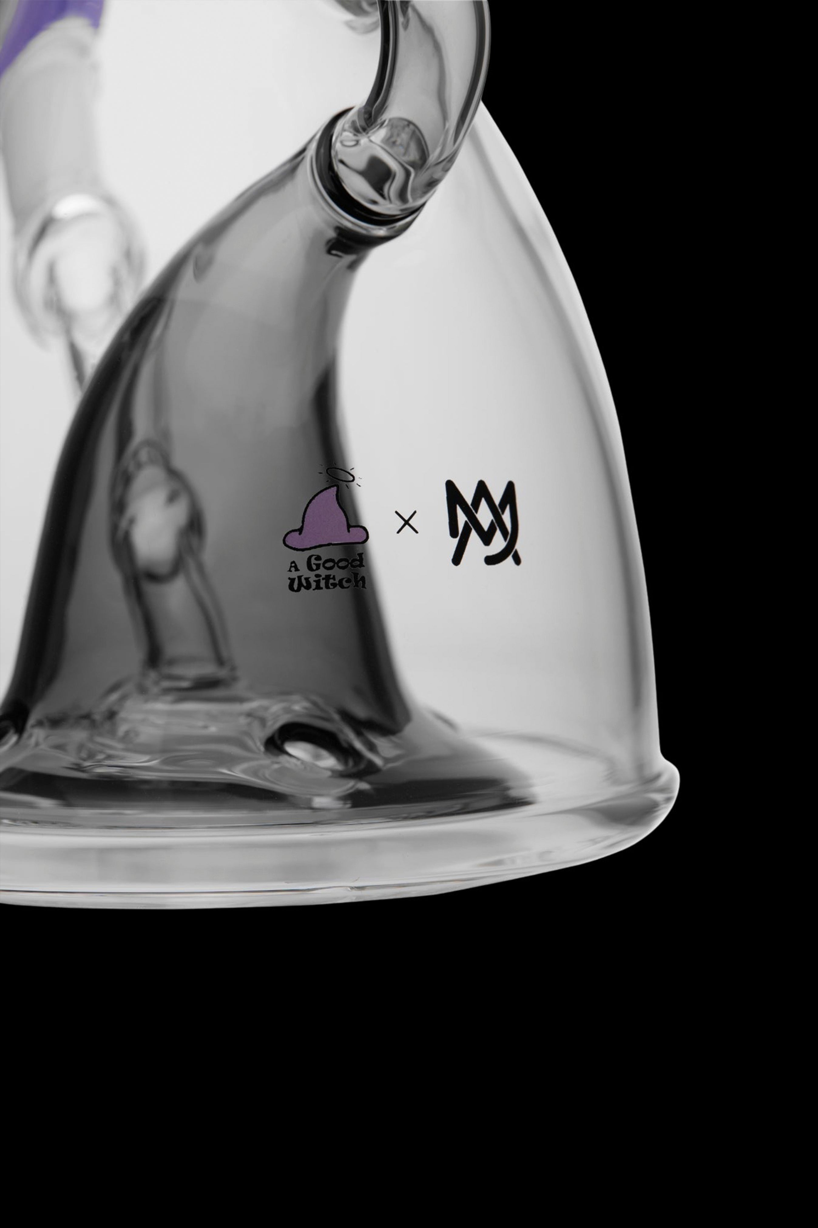 MJ Arsenal x A Good Witch - Enchanting Halloween Bong: A Good Bong