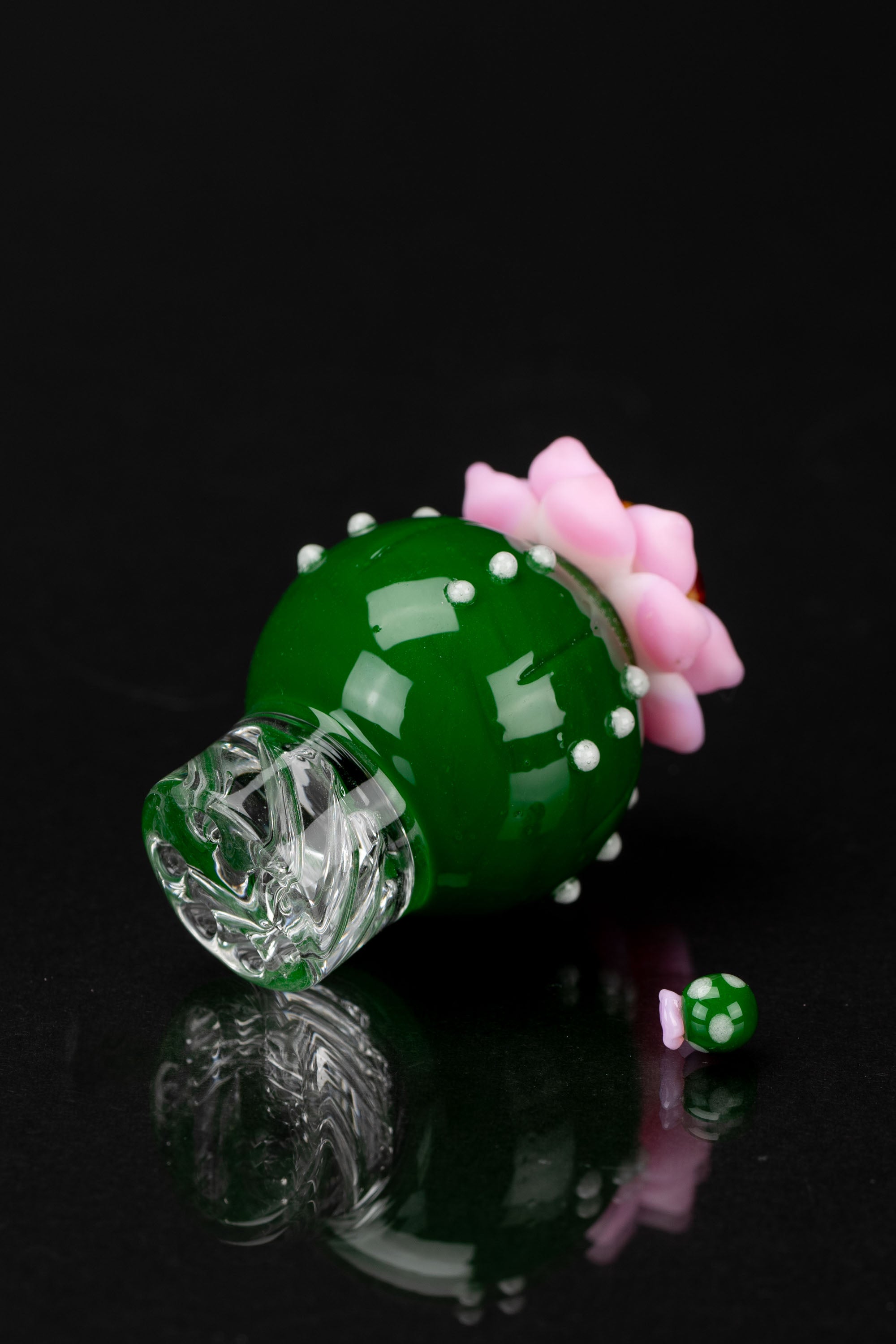 Empire Glassworks Peyote Spinner Carb Cap - A Stunning Vaping Accessory