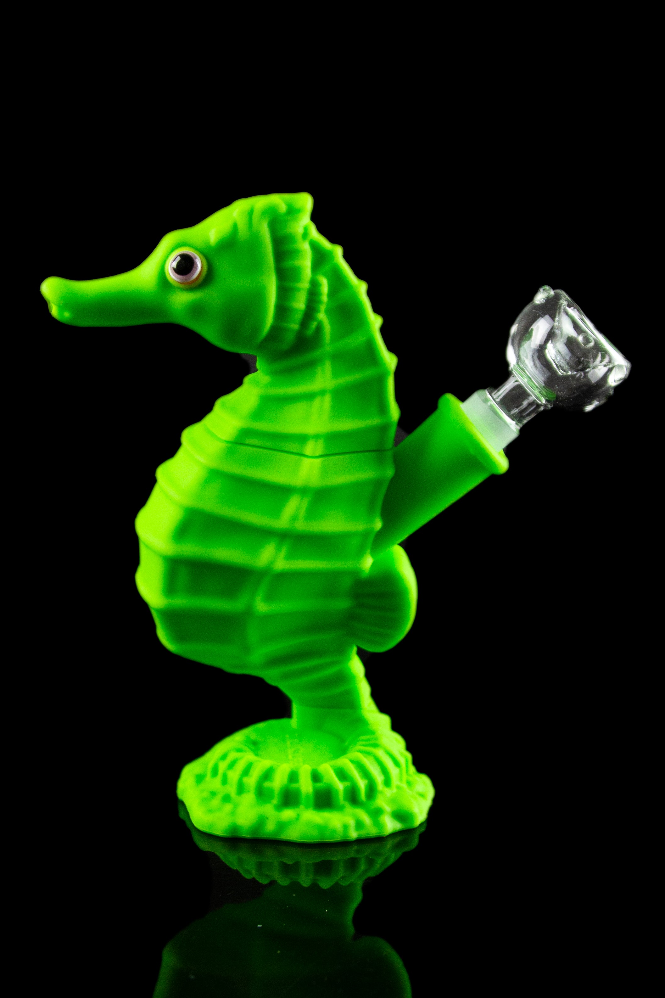 Luxury Silicone Seahorse-Shaped Water Pipe: A Must-Have!