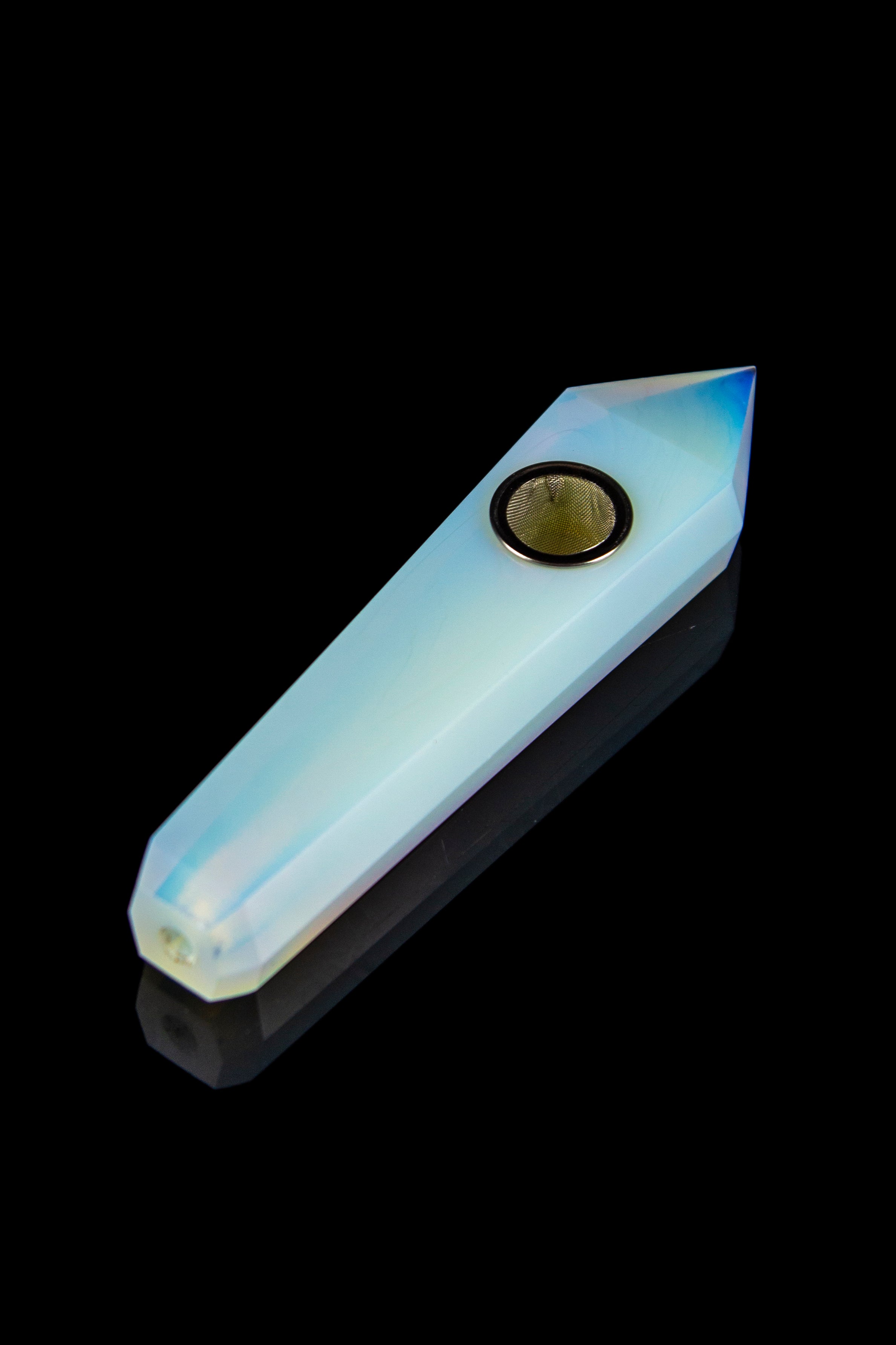 Blunt Babe Trays Opalite Crystal Gemstone Hand Pipe - A Stunning Smoking Companion