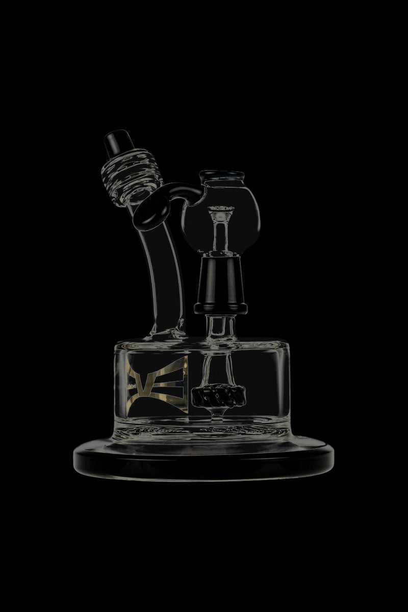 Evolution Eclipse Dab Rig: Magic with Showerhead Diffuser