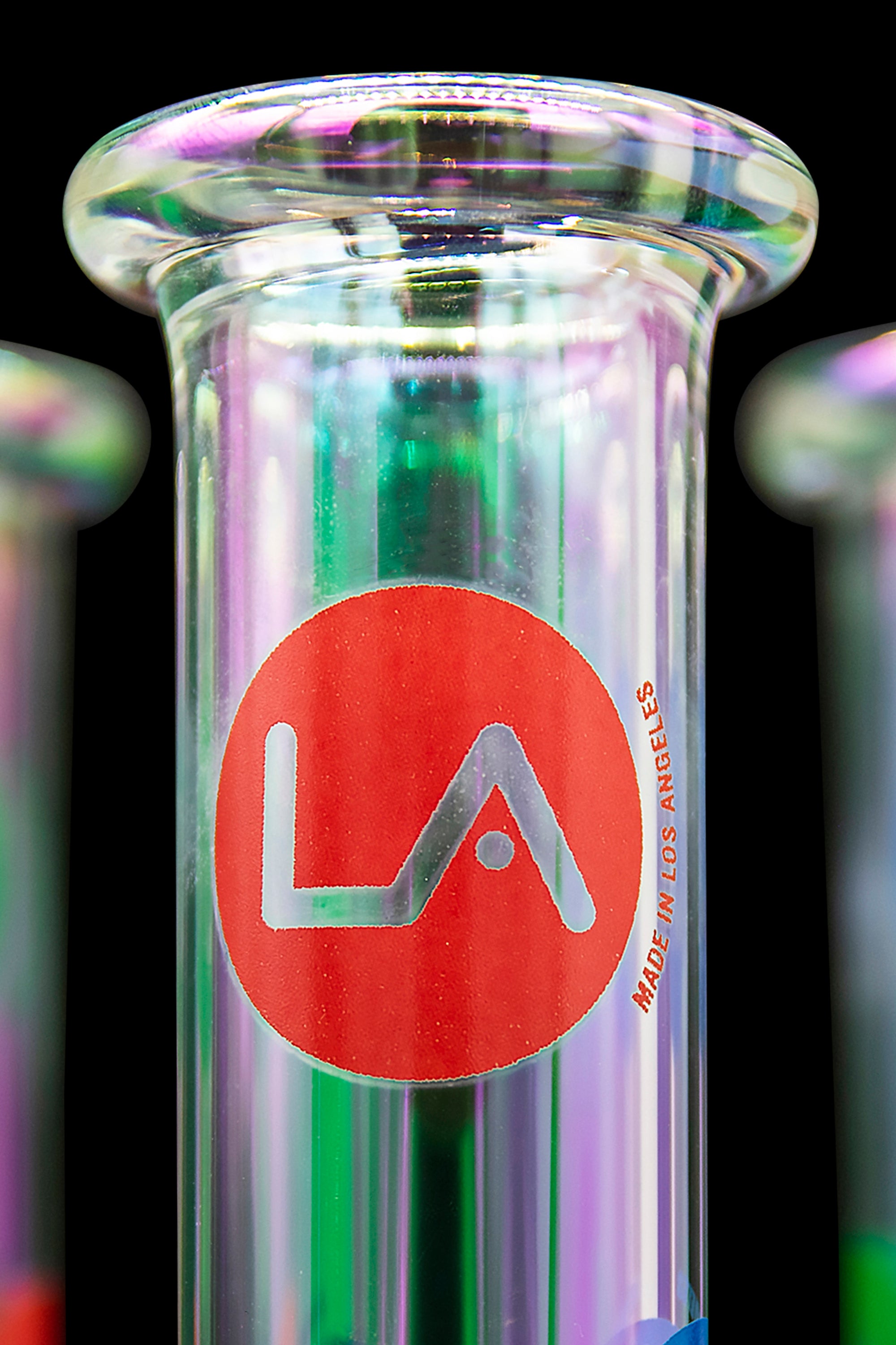 LA Pipes Limited Edition 8-Piece Iridescent Disco Beaker Set: A Groovy Retro Delight