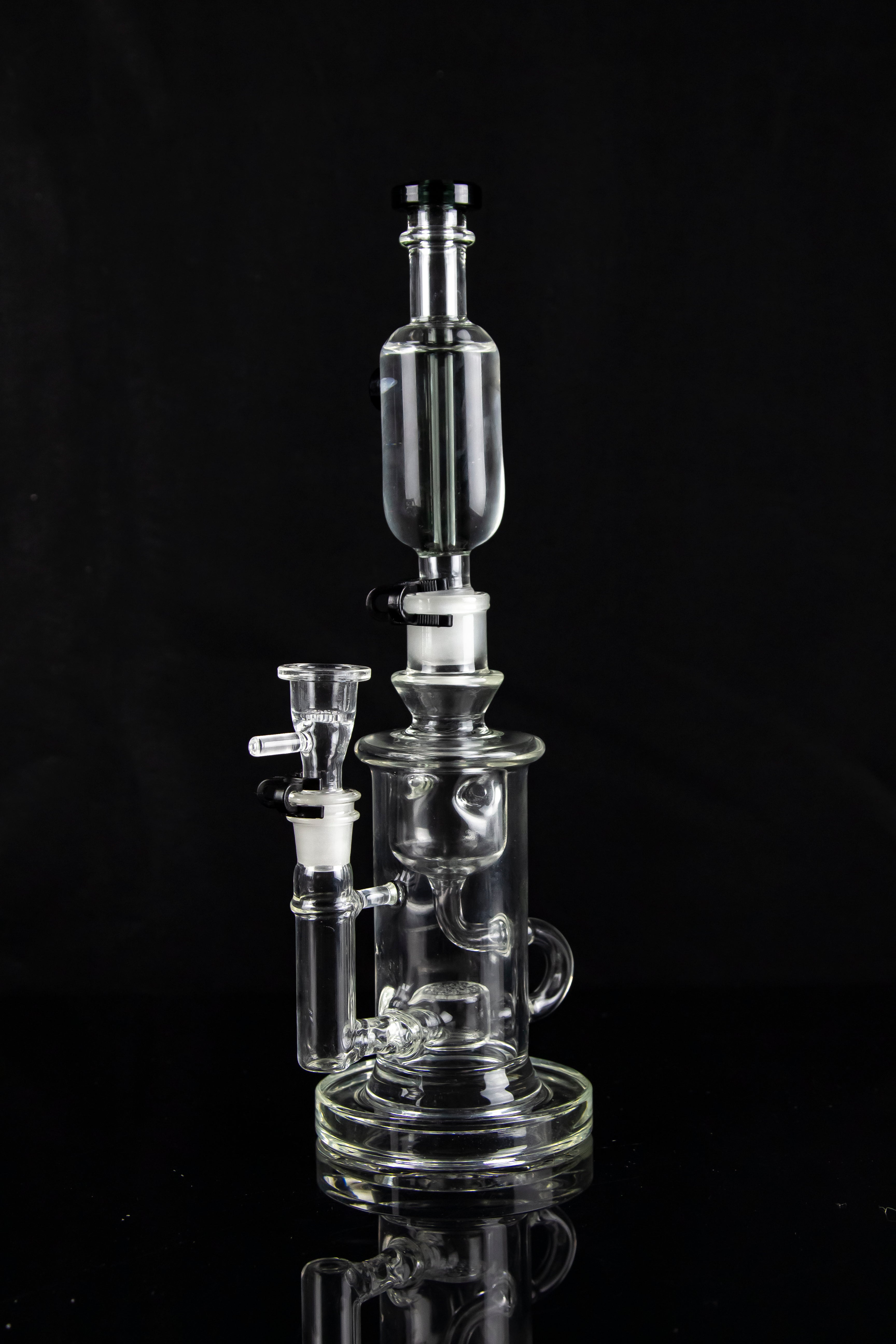 Freeze Pipe Klein Recycler: The Ultimate Smoking Companion