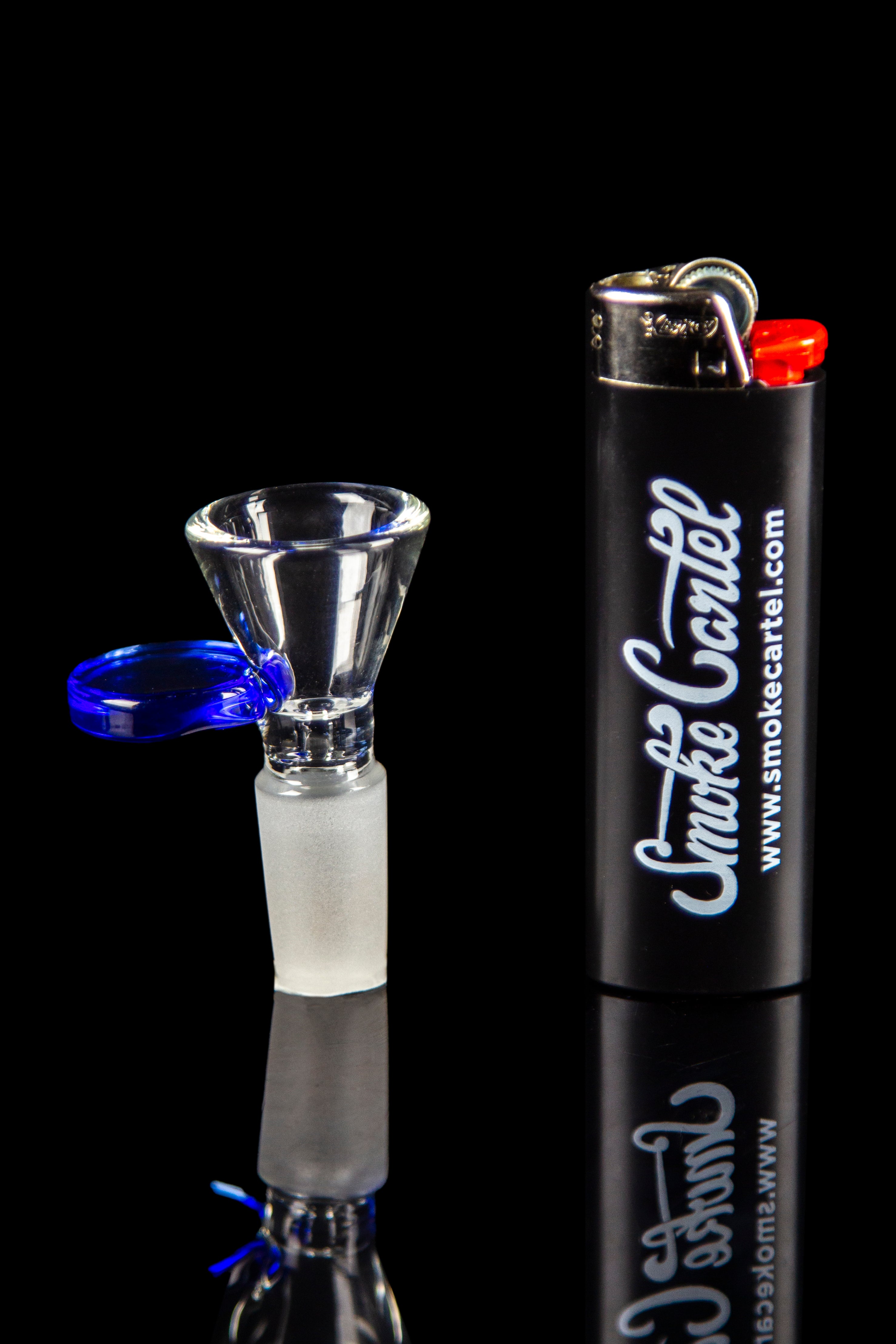 Famous Brandz Futuristic Octagon Water Pipe