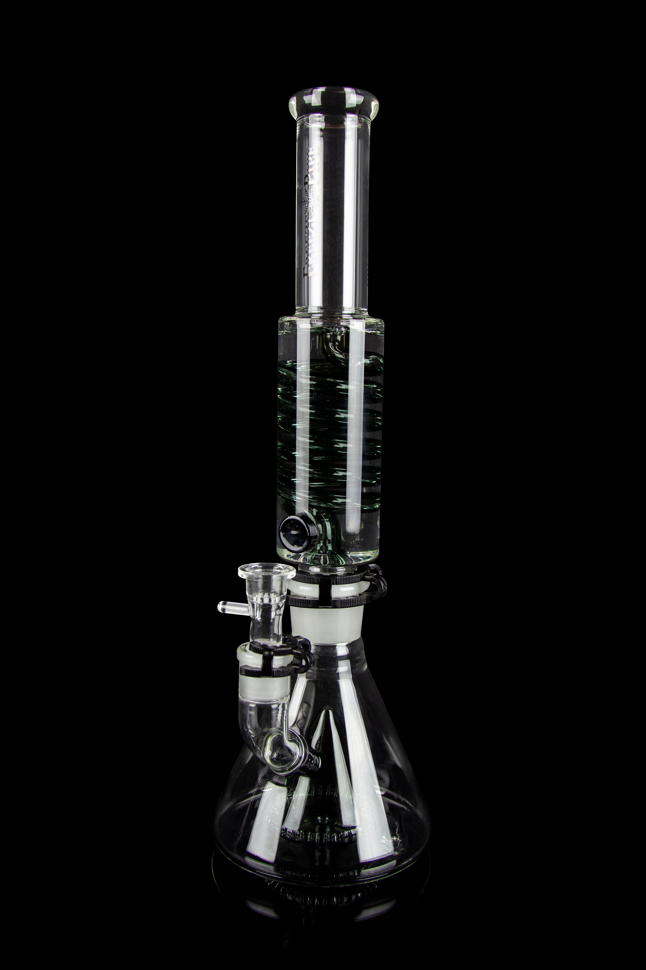 Freeze Pipe's Ultimate XL Bong - Chilly Hits Guaranteed!