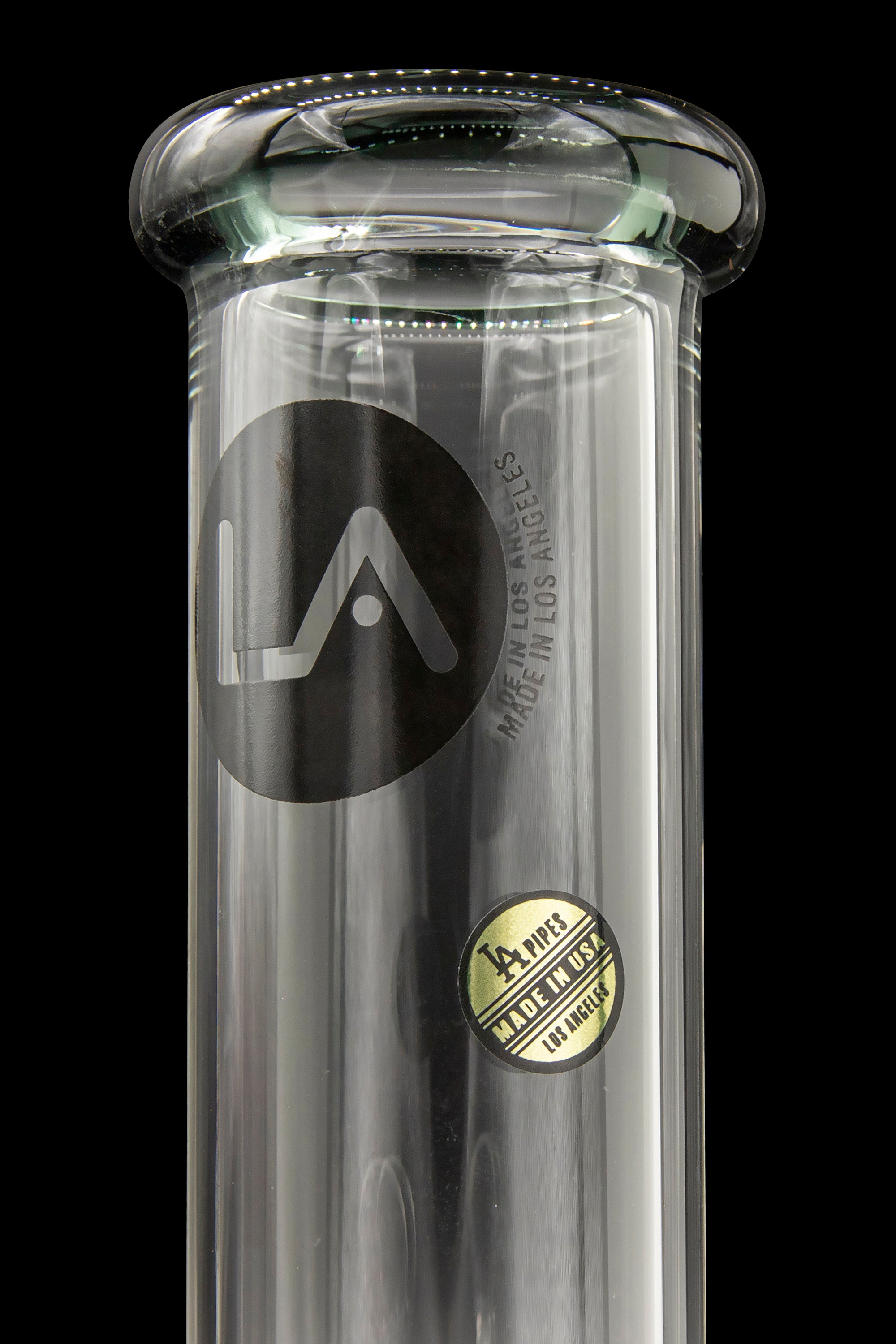 LA Pipes Borosilicate Glass Straight Tube Bong - A Timeless Classic