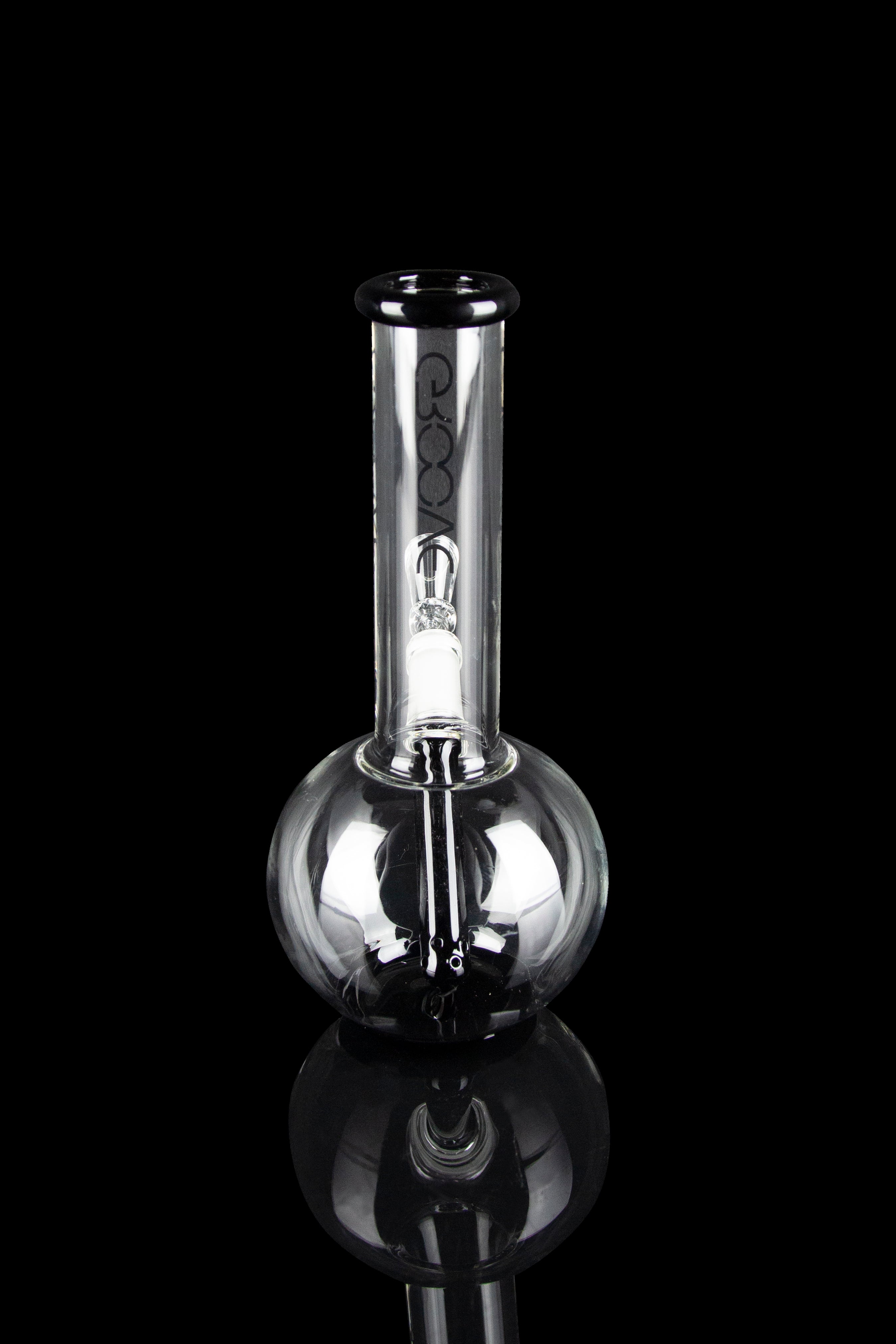 Groove's Stunning Round Water Pipe