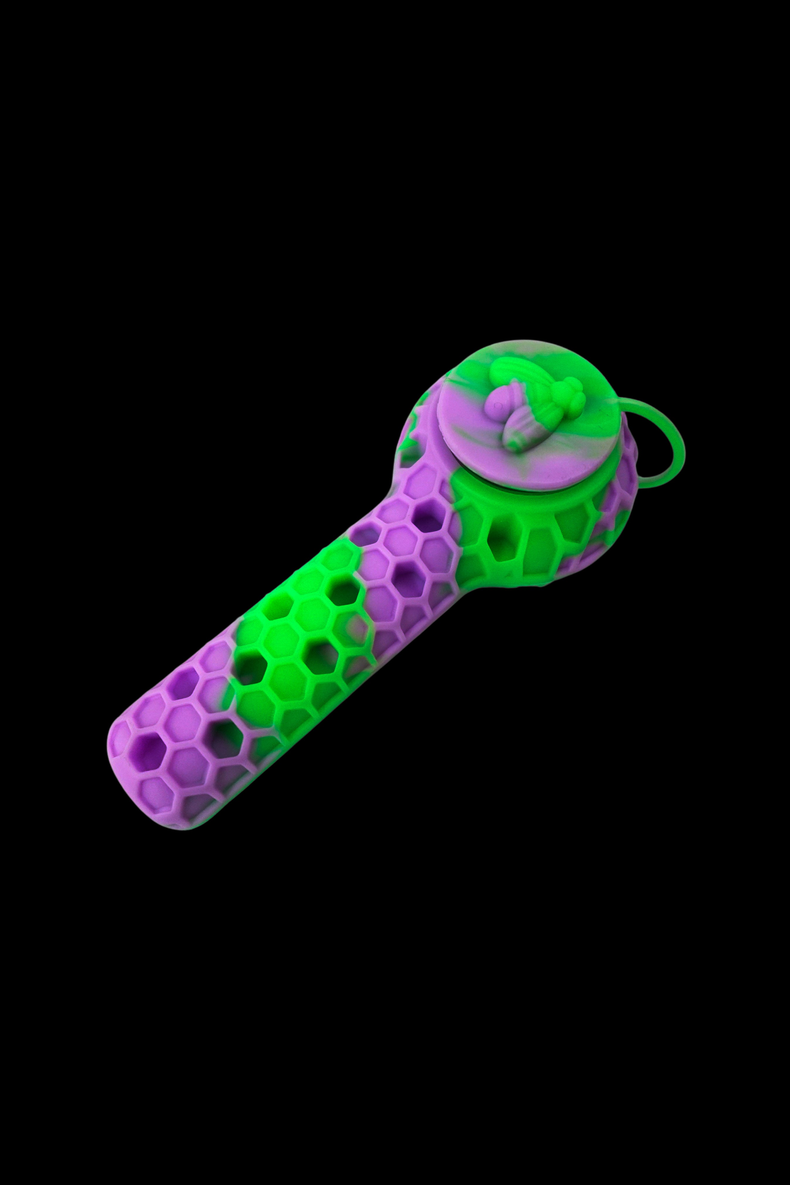 Cloud 8's Irresistible 2-in-1 Honey Bee Silicone Hand Pipe & Vapor Straw