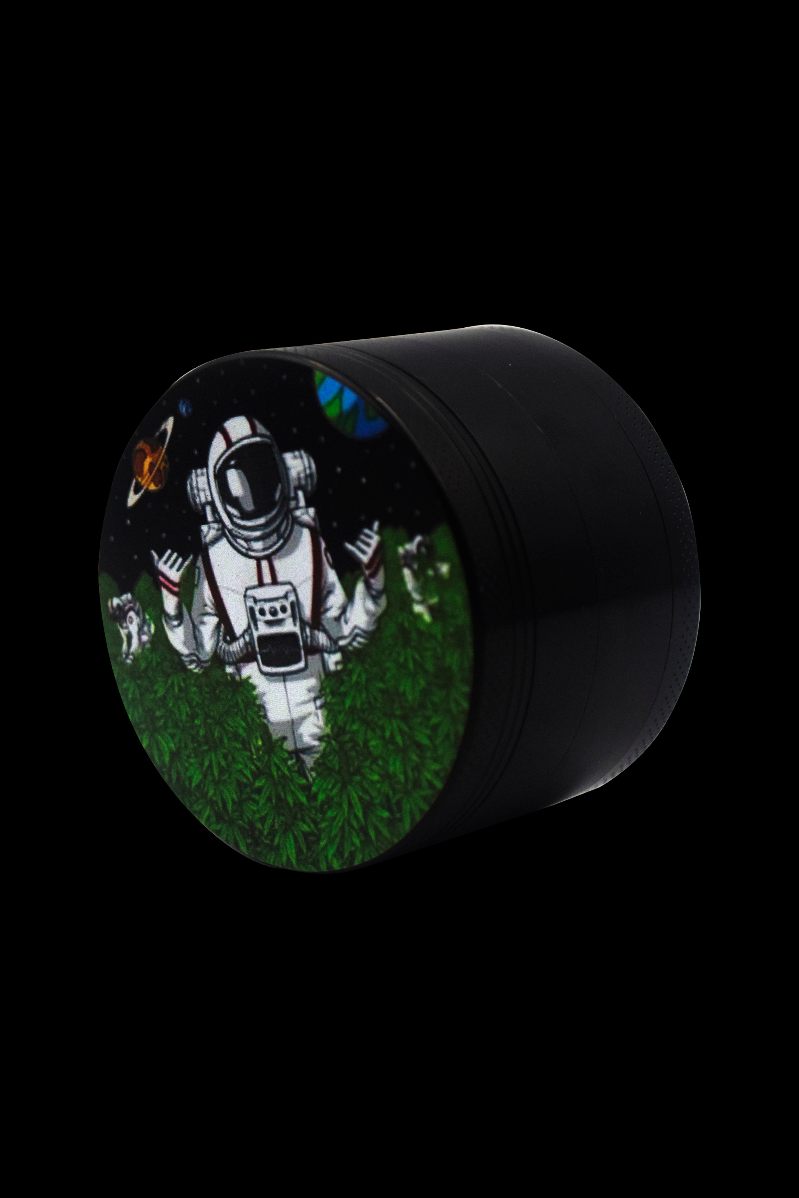 Cloud 8 4-Piece Space Man Grinder - Your Ultimate Grinding Companion