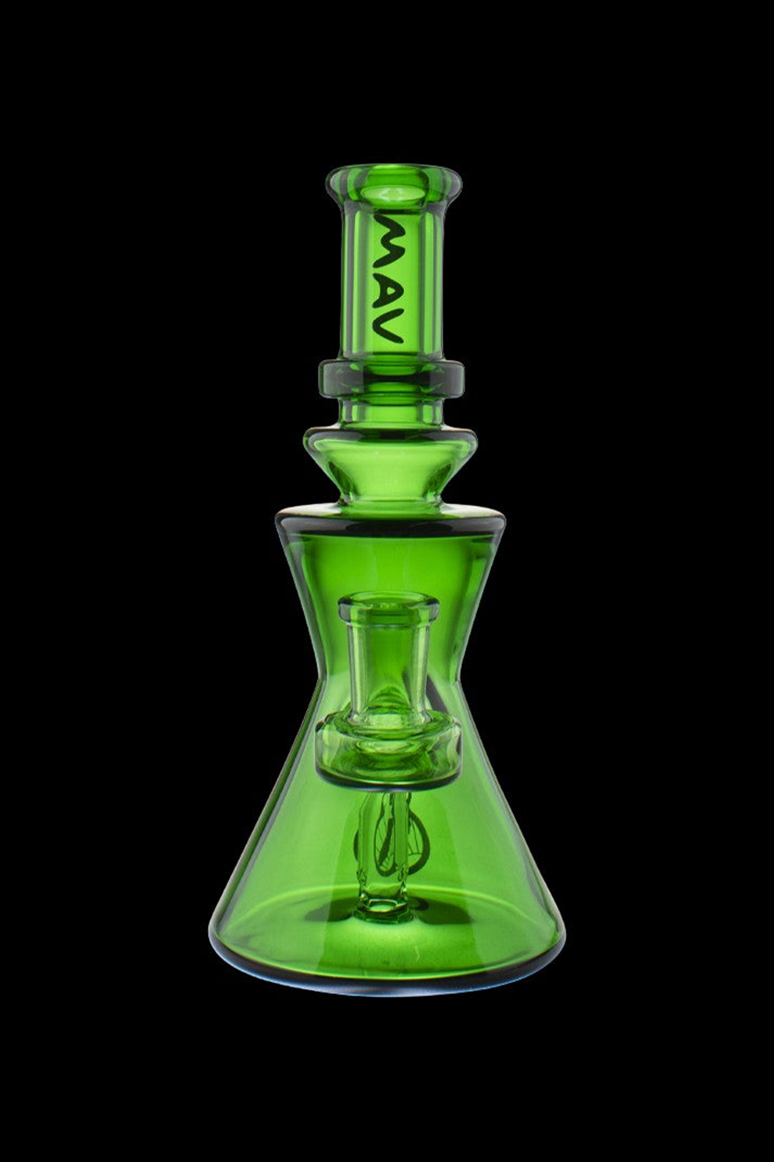 MAV Glass The Chico Rig: A Charismatic Smoking Companion
