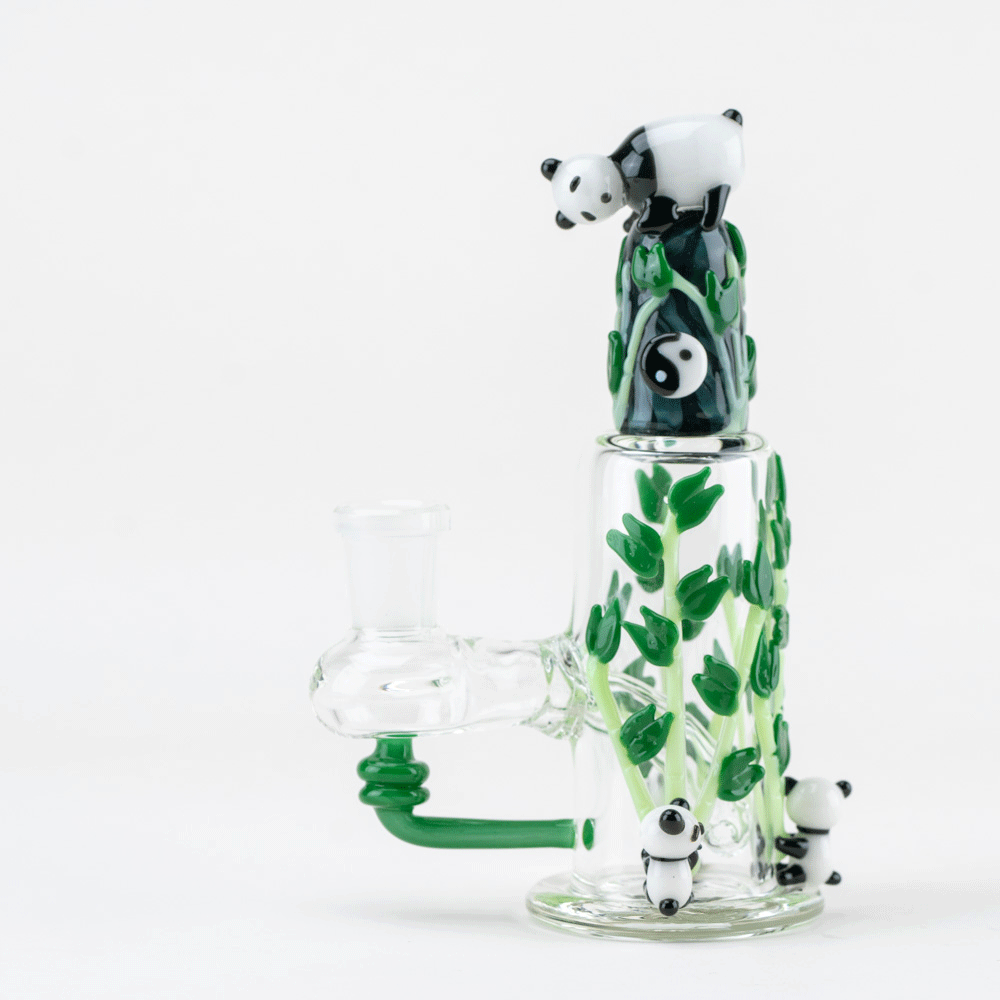 Empire Glassworks Exquisite Panda Fam Nano Rig - A Miniature Oriental Delight
