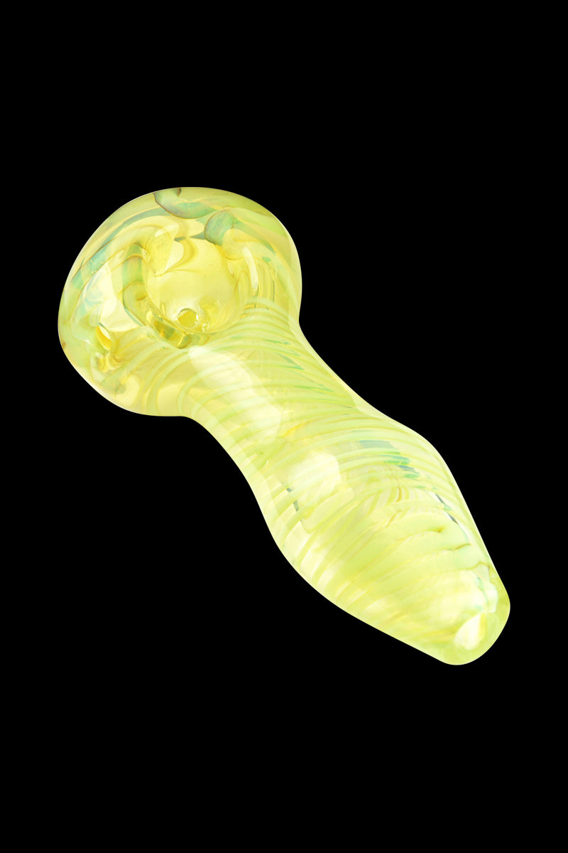 Glassheads Magical Color - Changing Green Slyme Inside - Out Spoon Pipe