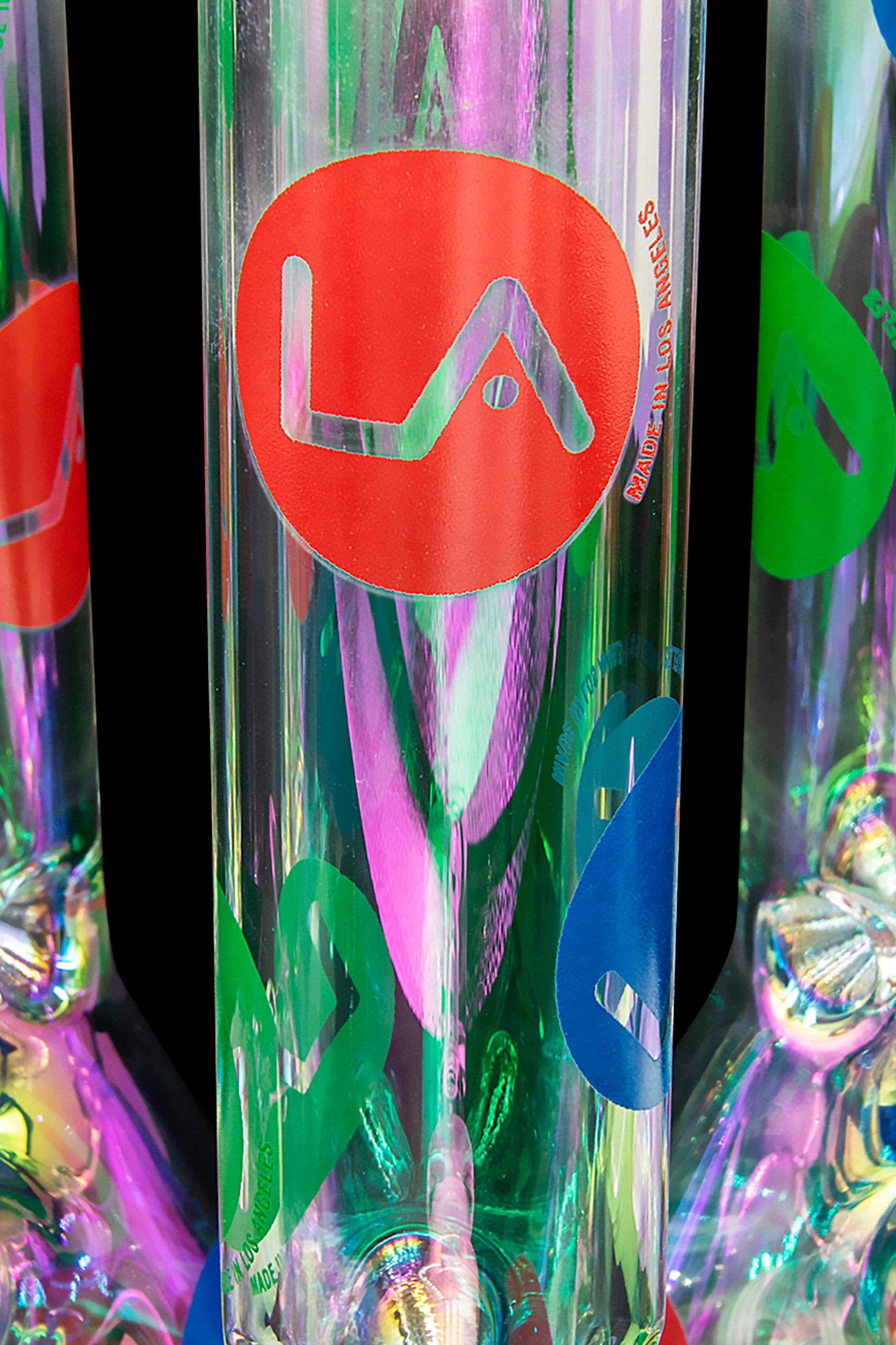 LA Pipes Limited Edition 8-Piece Iridescent Disco Beaker Set: A Groovy Retro Delight