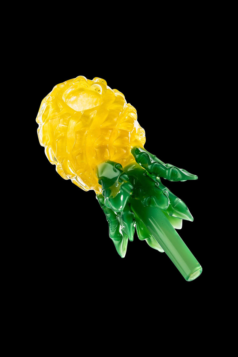 Exquisite Pineapple Hand Pipe: A Tropical Delight