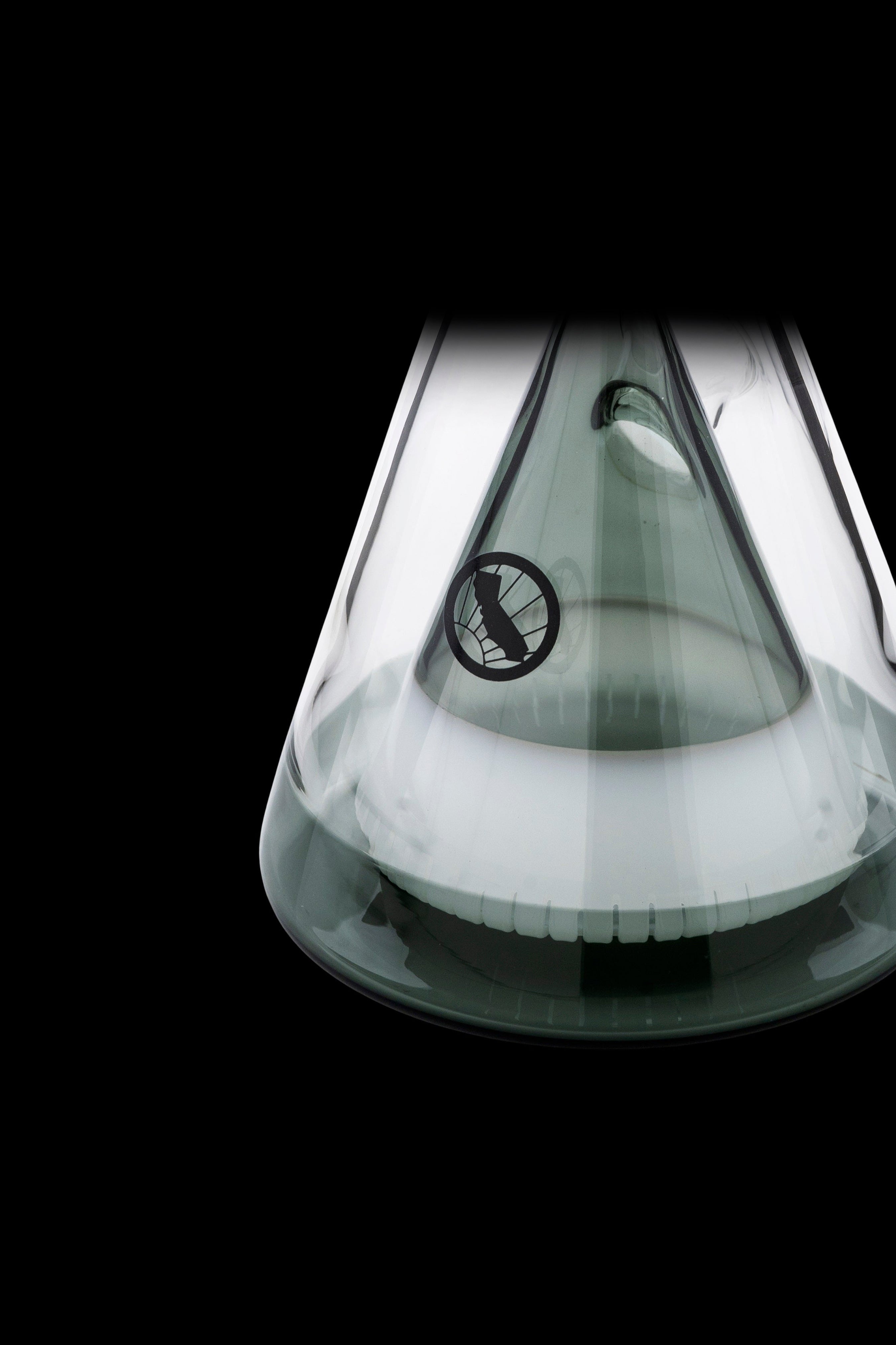 MAV Glass Manhattan Pyramid Beaker: A West Coast Smoking Marvel