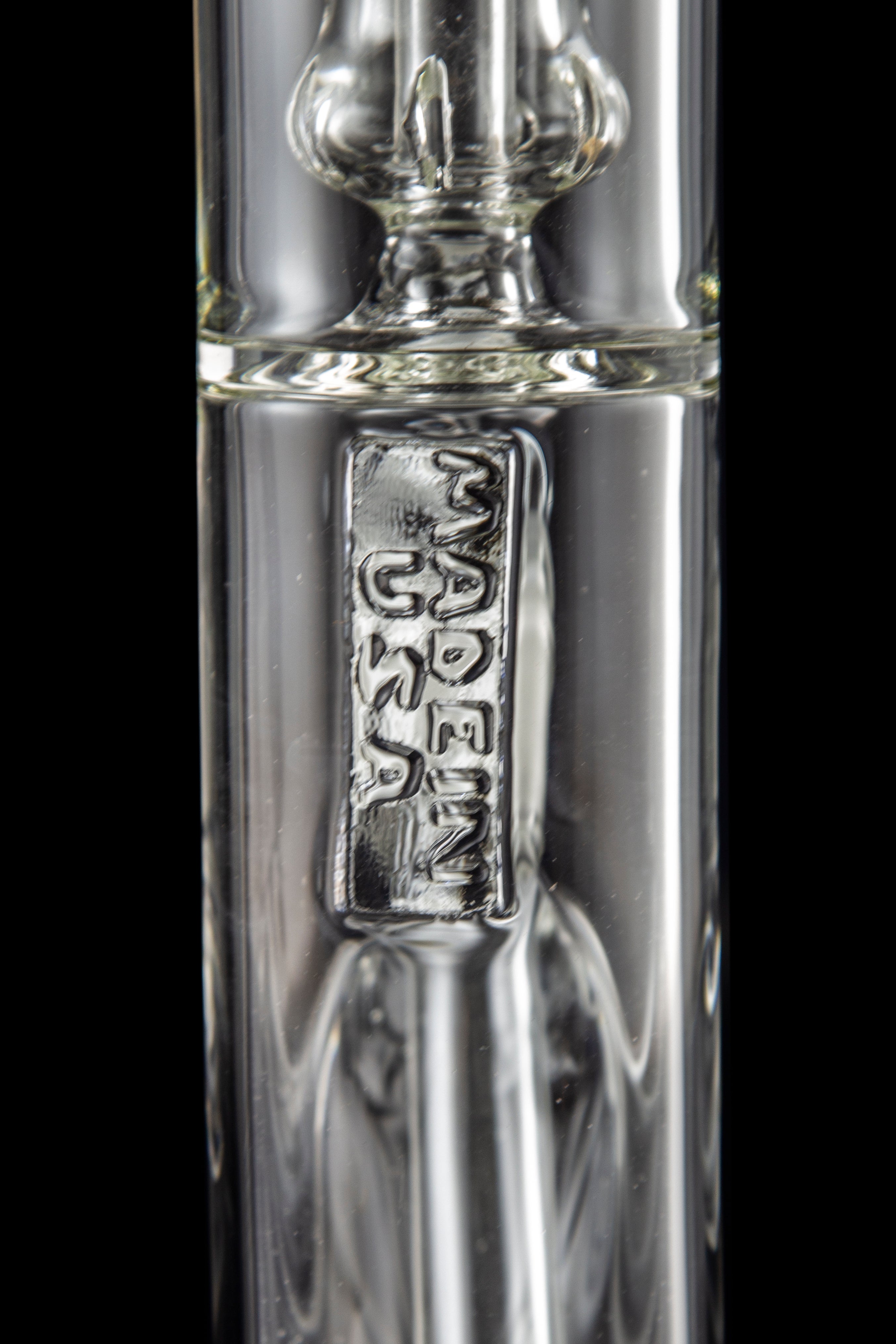 LA Pipes Thick Glass Straight Tube Bong with Showerhead Perc - Multiple Perc Options!