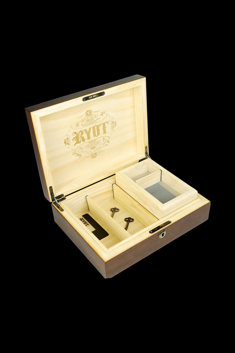 RYOT's Premium Walnut Humidor Combo Box
