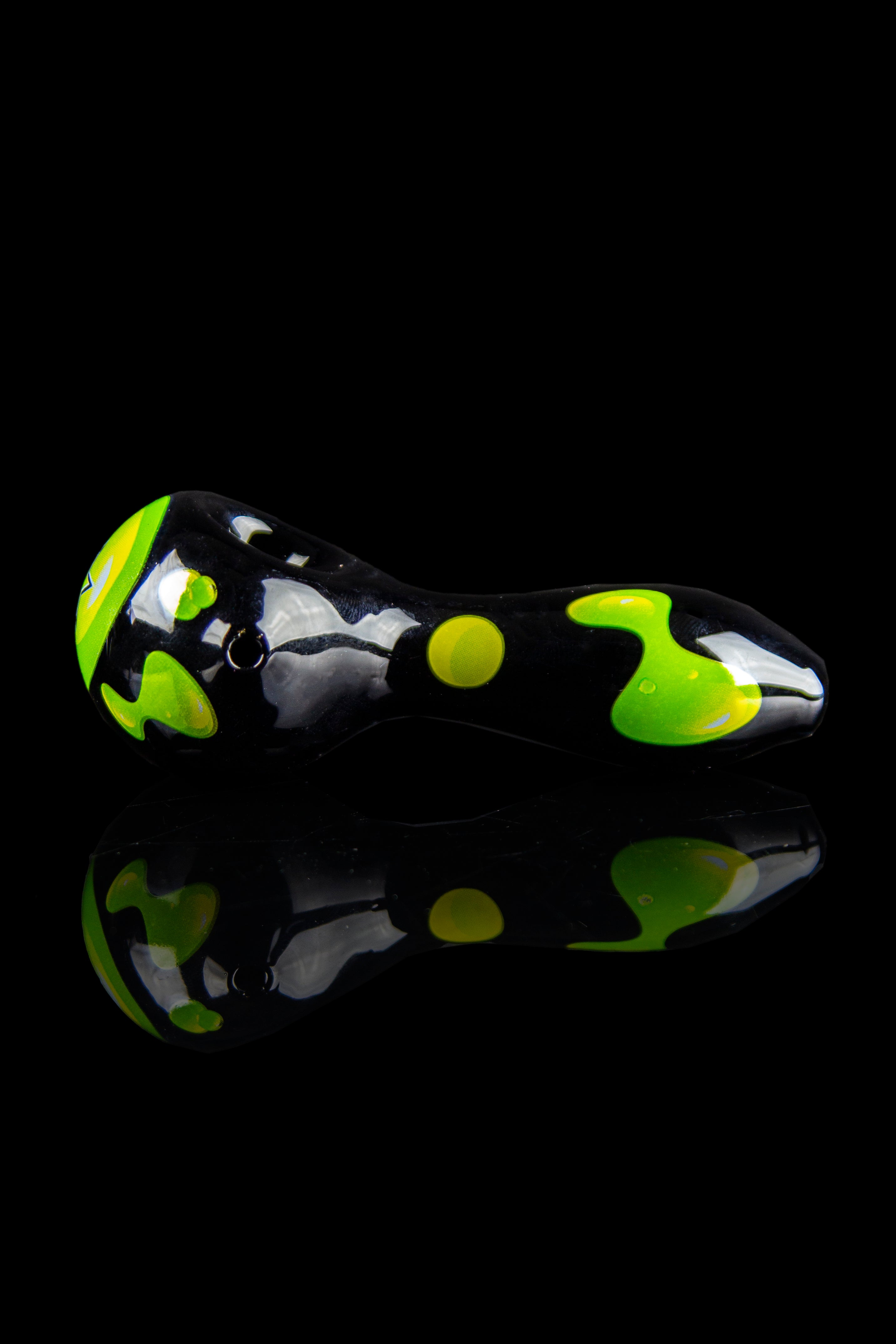 Famous Brandz Privilege Spoon Hand Pipe - A Stunning Smoking Essential