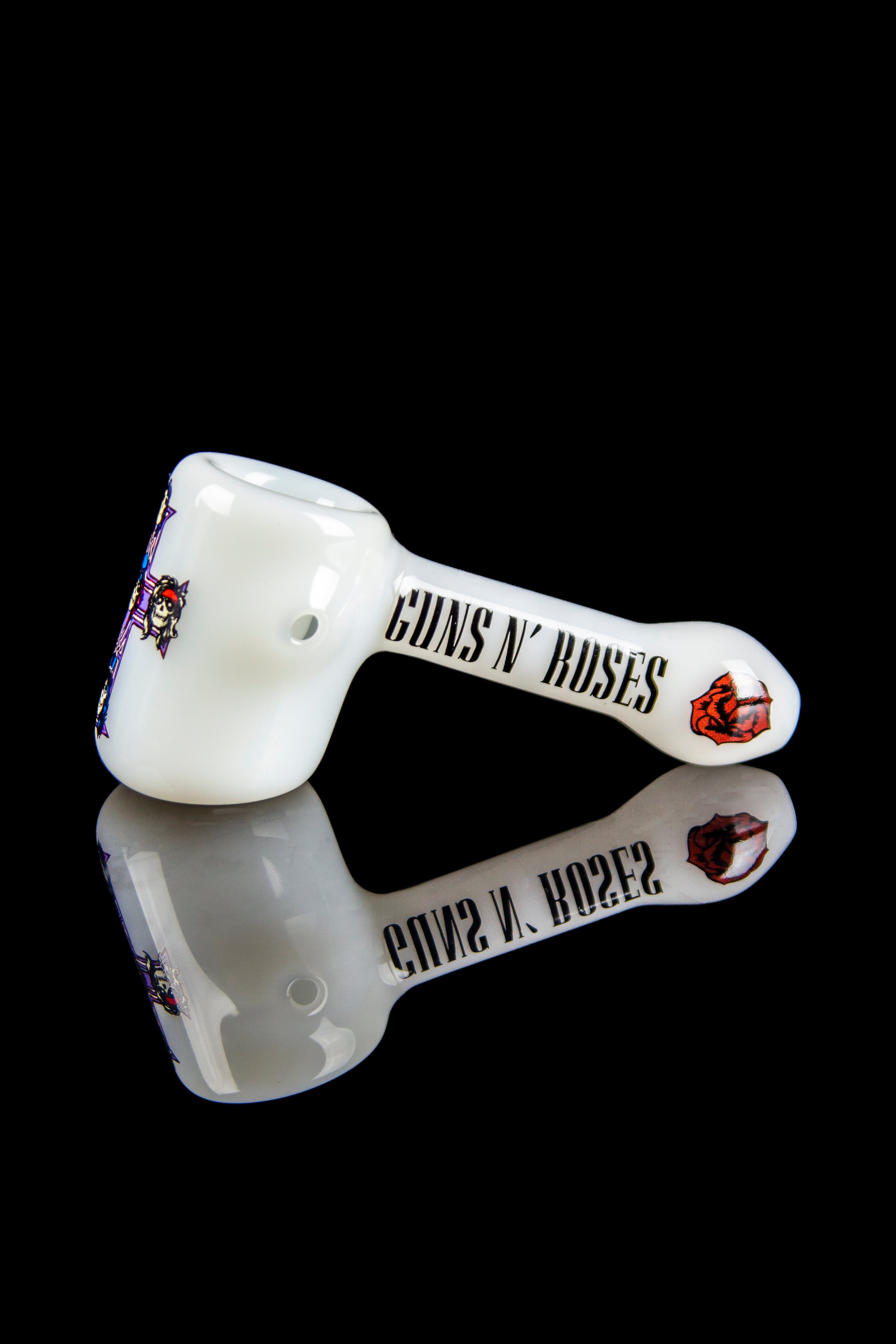 Guns N' Roses Cross Hammer Pipe - A Rock Icon's Smoking Treasure