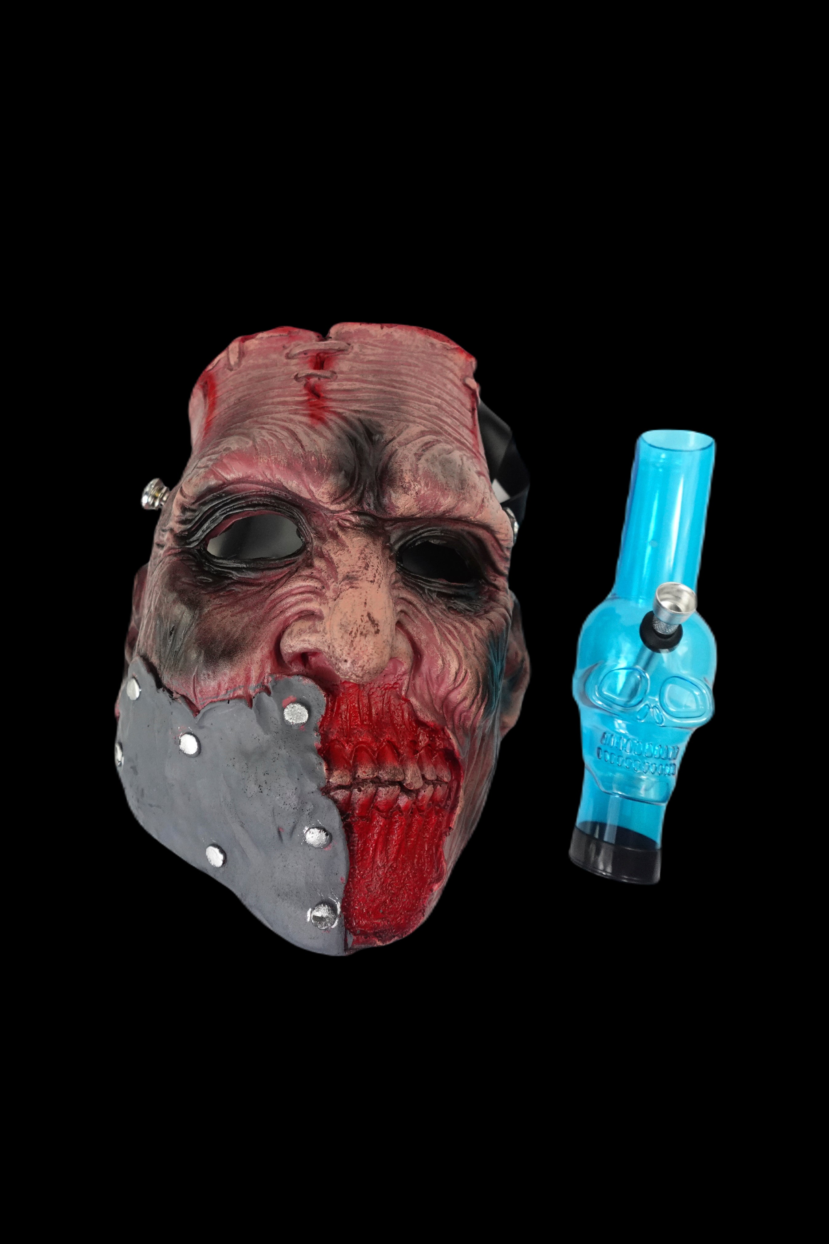 Cloud 8 Spooky Halloween Gas Mask Bong
