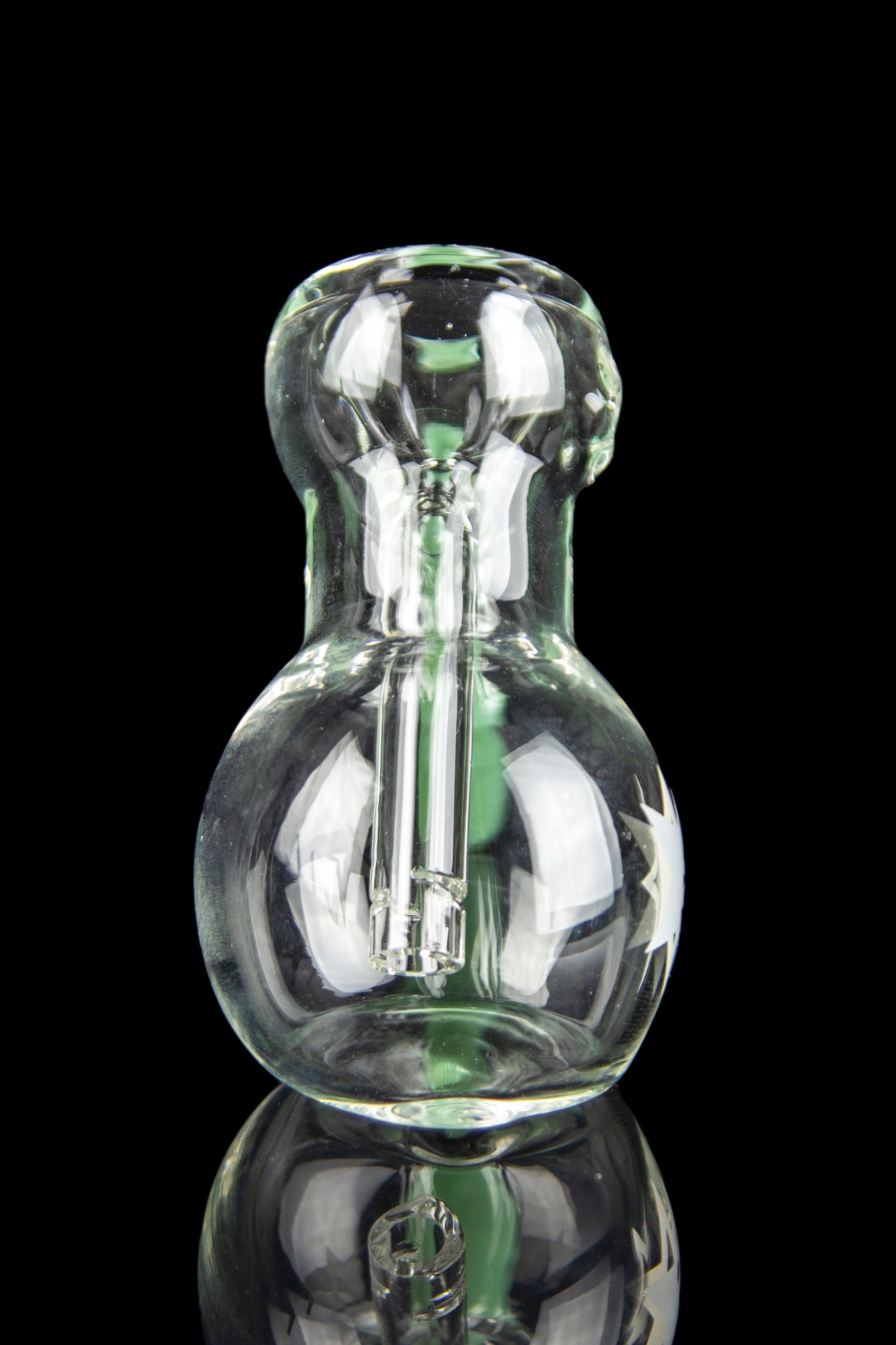 Famous X Hammer-Style Bubbler: The Ultimate Dry Herb Companion