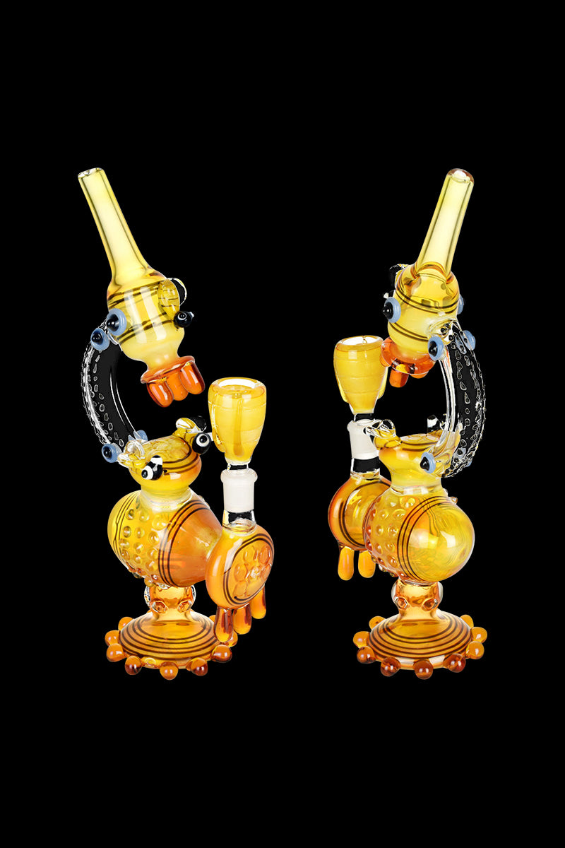 Bee Microscope Honeycomb-Inspired Water Pipe