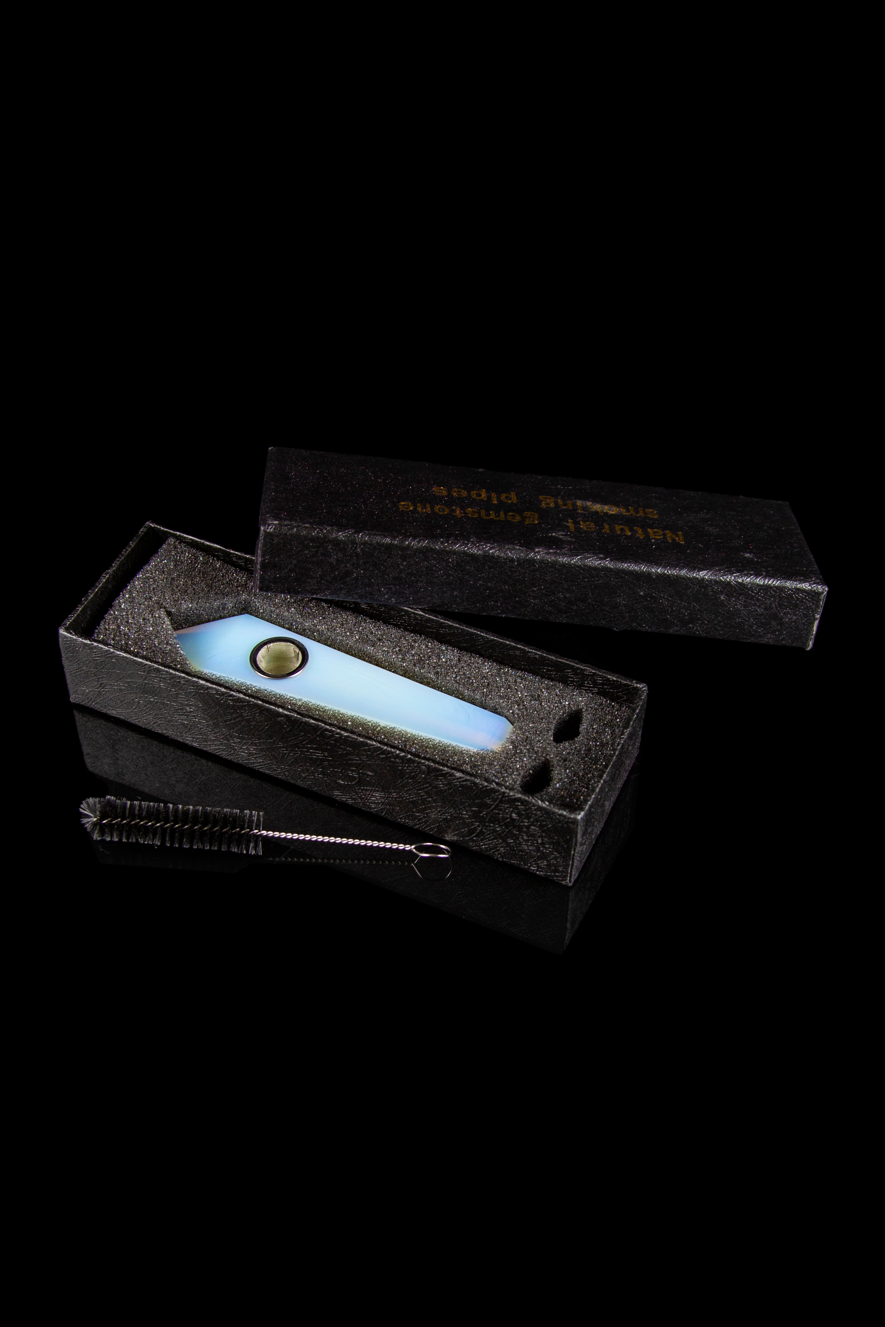 Blunt Babe Trays Opalite Crystal Gemstone Hand Pipe - A Stunning Smoking Companion