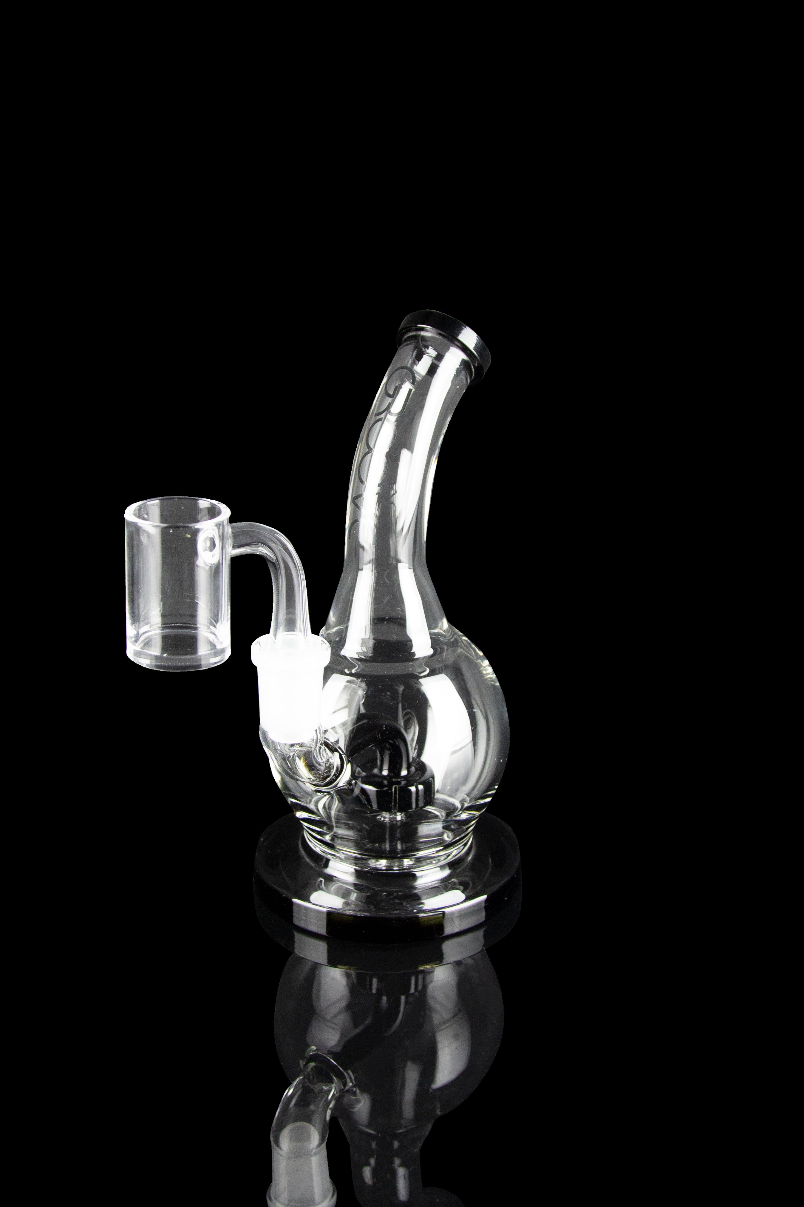 Groove's Stunning Round Bubbler Water Pipe - Your Ultimate Vaping Companion