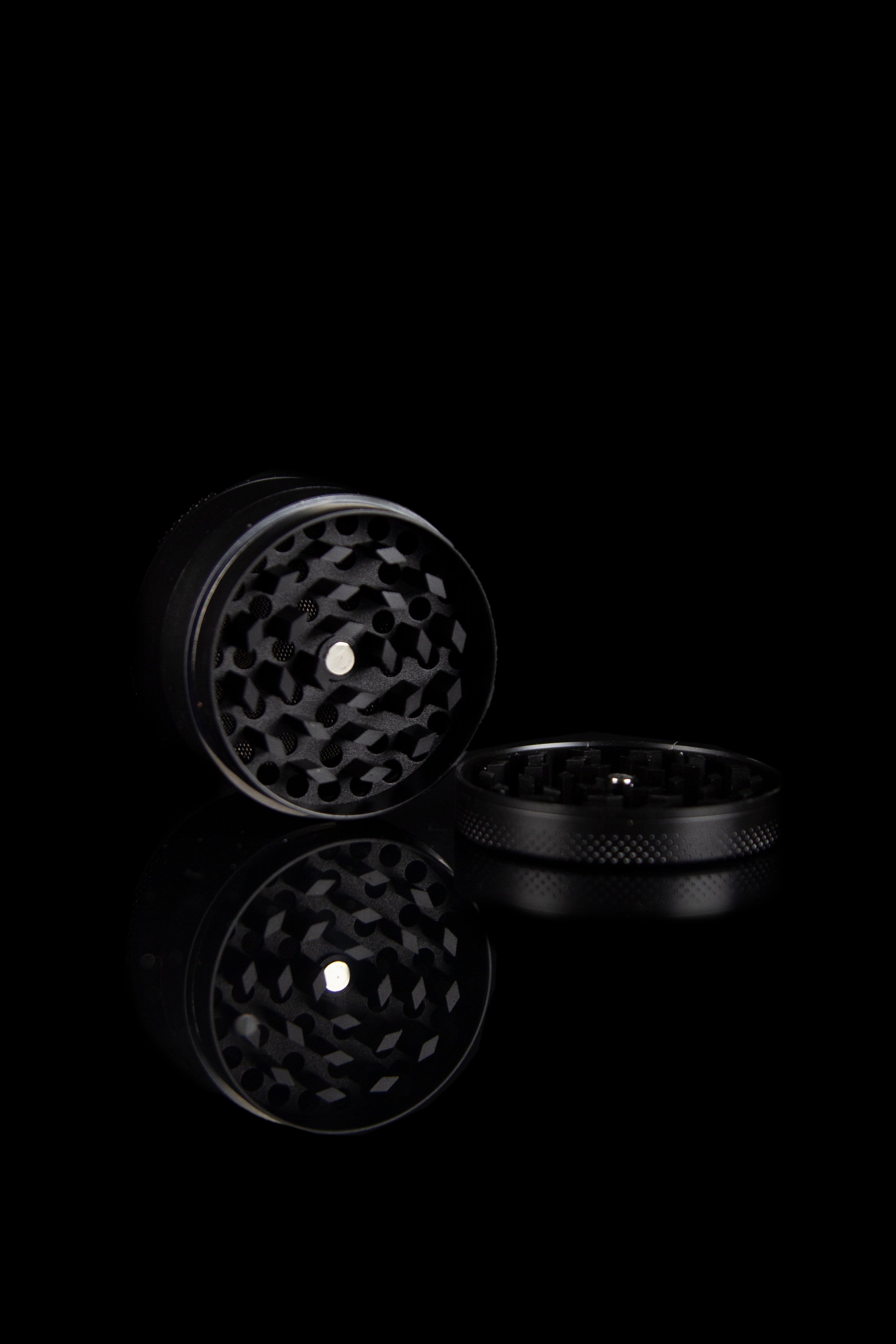 Cloud 8 Zinc Alloy Premium 4-Piece Grinder