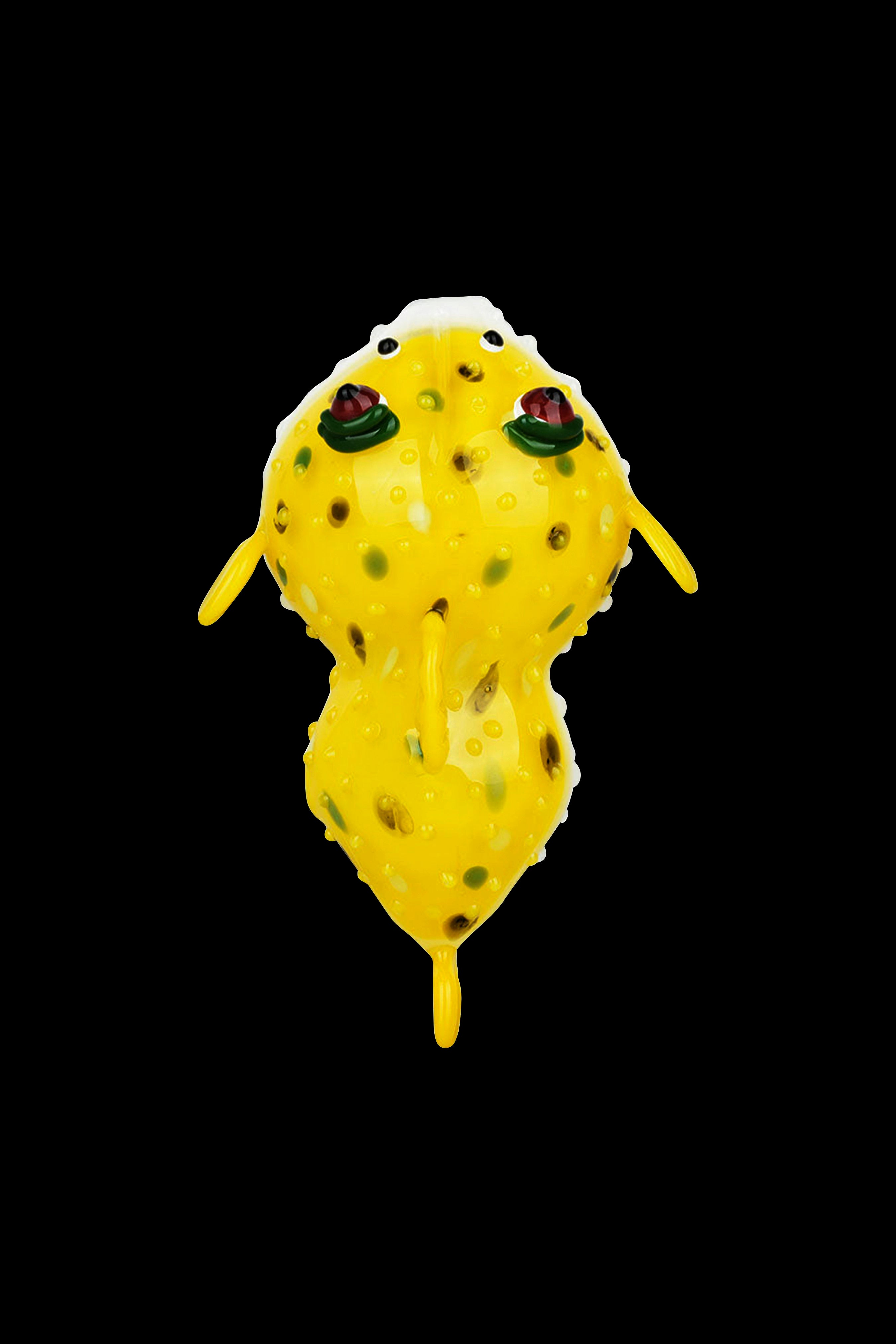 Adorable Puffer Fish Hand Pipe for a Fun Smoke