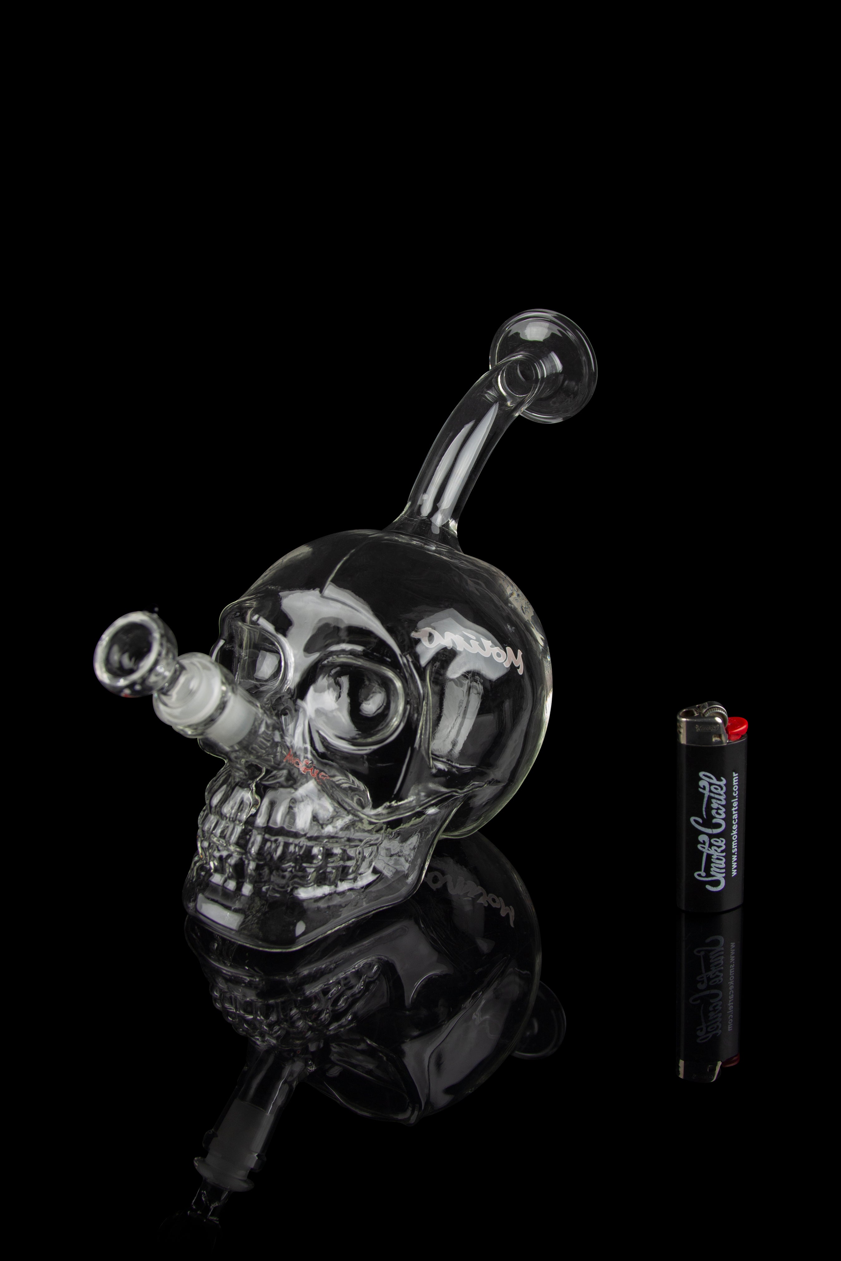 Molino Glass Spooky Skull Bong - A Must - Have for Smokers
