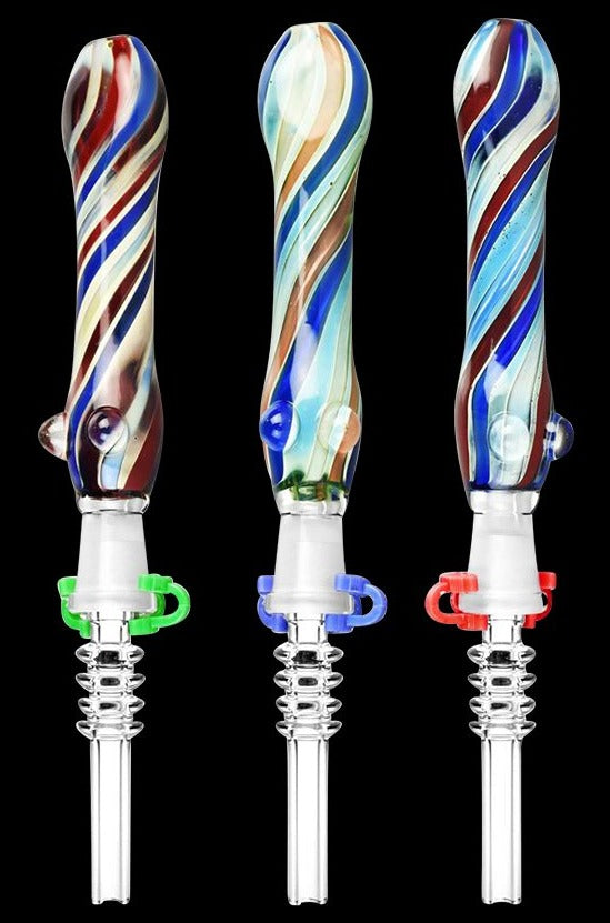Vibrant Candy Stripe Dab Straw - A Must-Have!