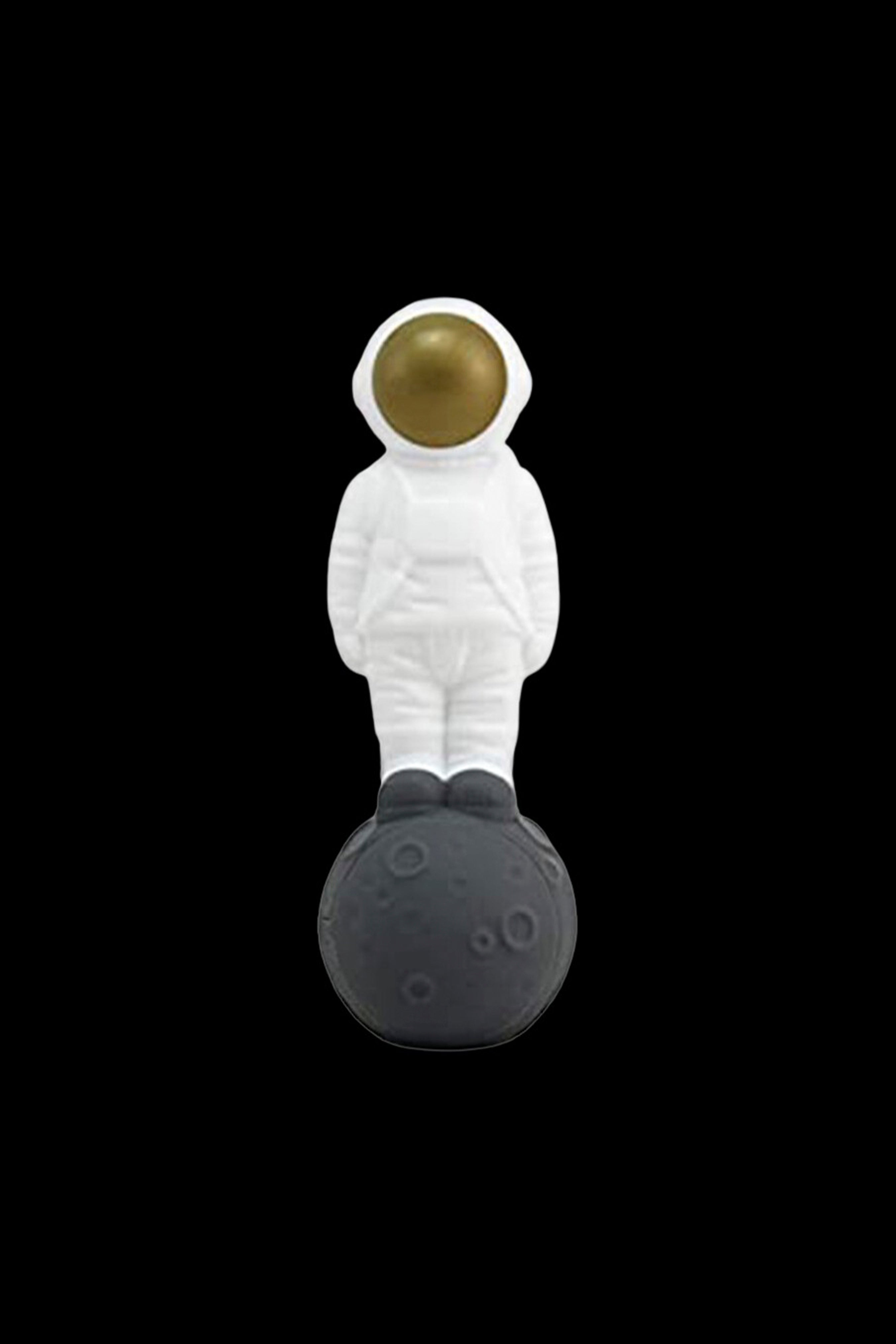 Cloud 8's Cosmic 2-in-1 Astronaut Silicone Hand Pipe & Vapor Straw