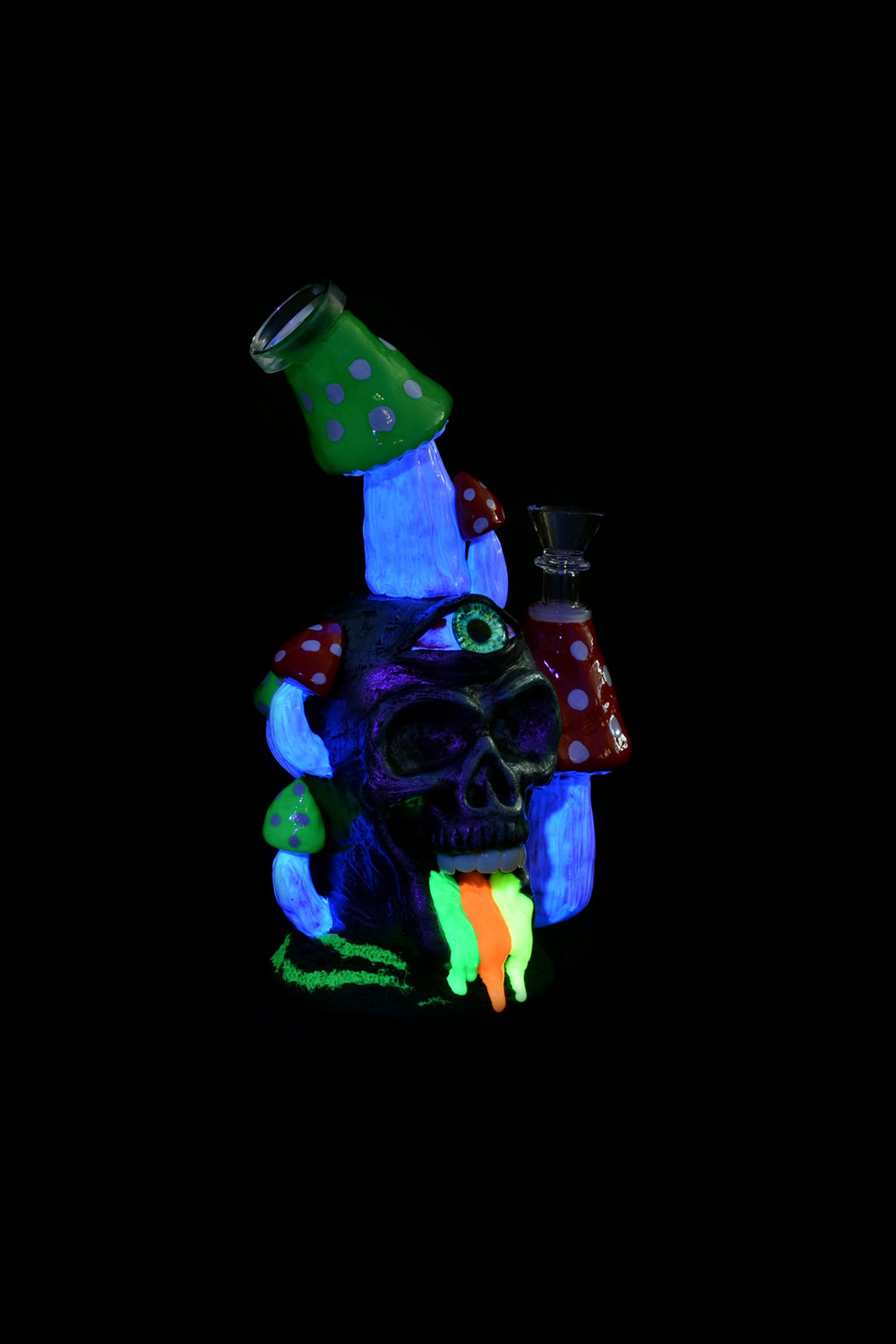Pulsar's Stunning Rainbow Puking Skull Water Pipe