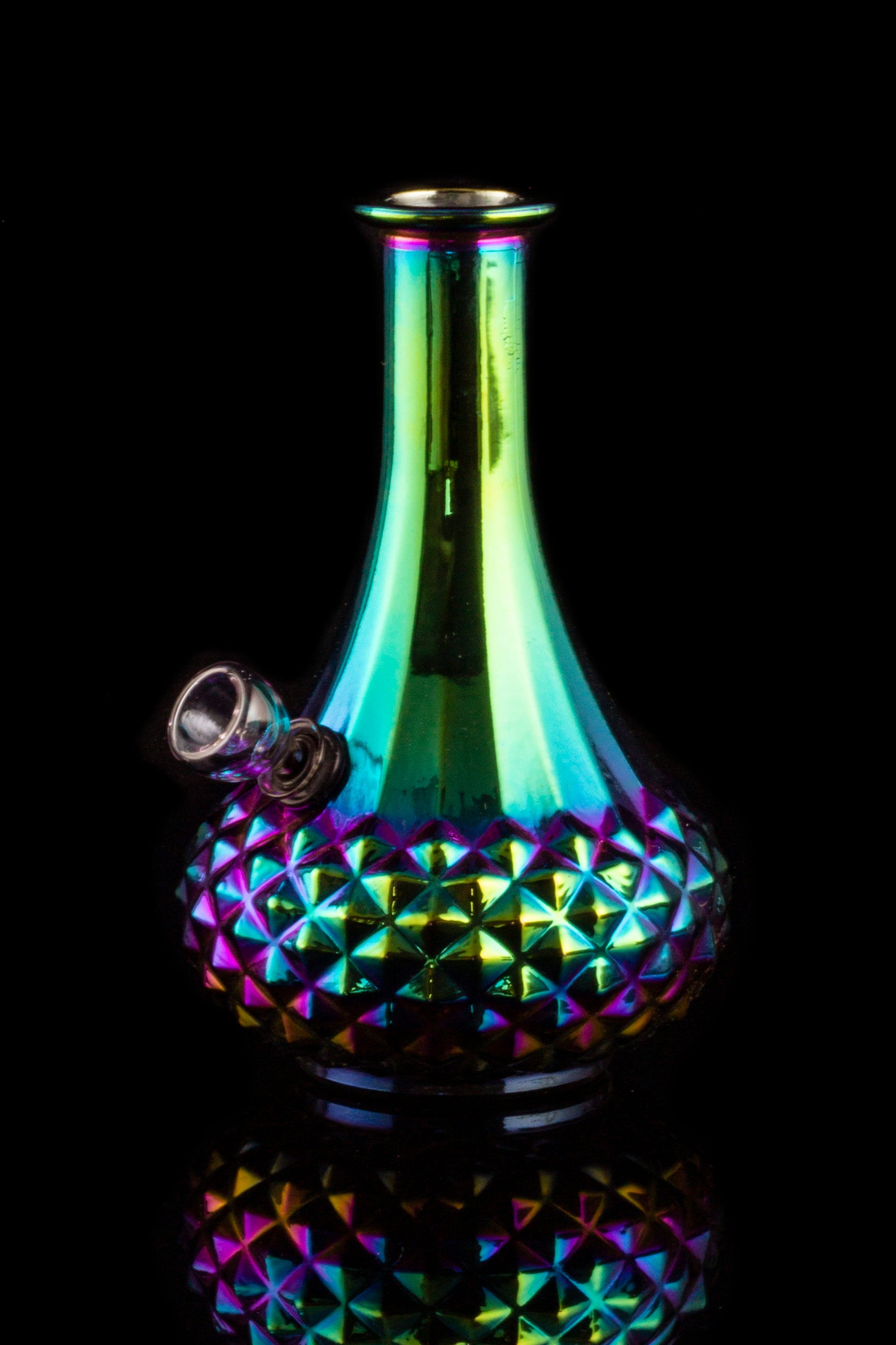 My Bud Vase Chrometech Aurora Bong Vase - A Spark of Creativity
