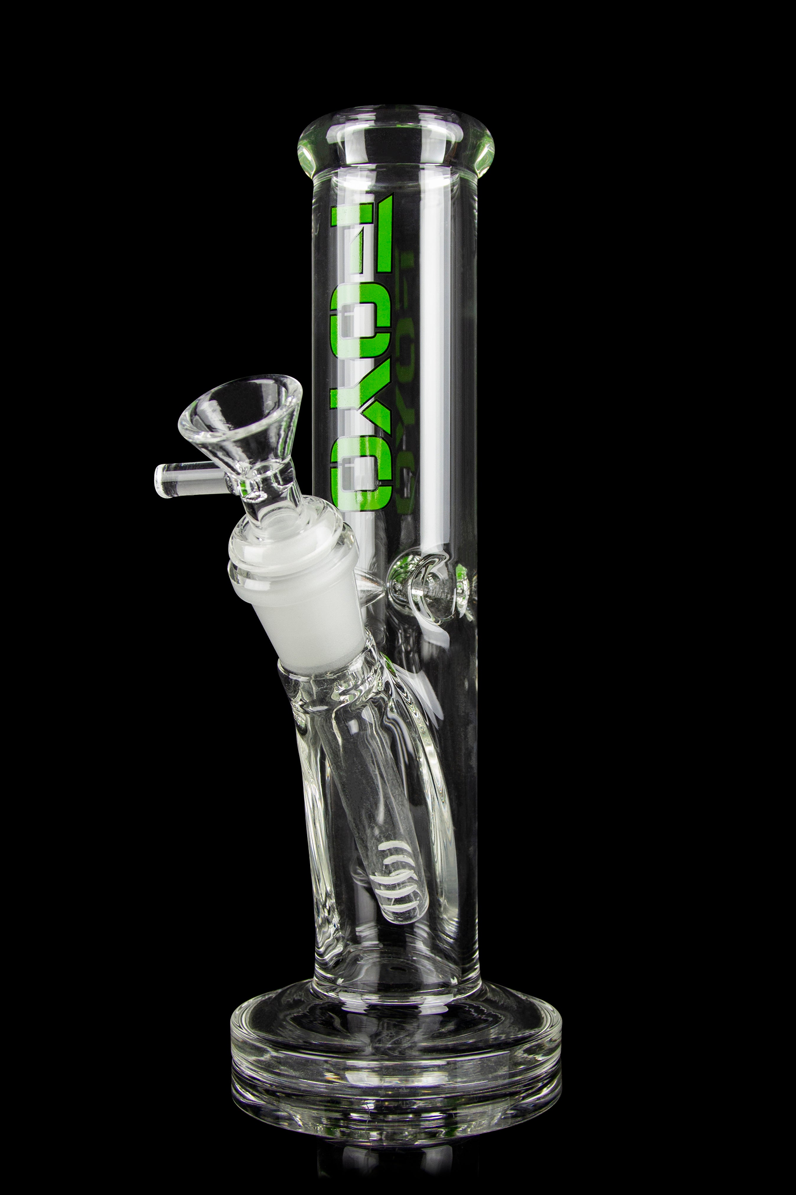 Foyo Shortstack 8-Inch Straight Tube Water Pipe: Your Ideal Bong for Smooth Hits