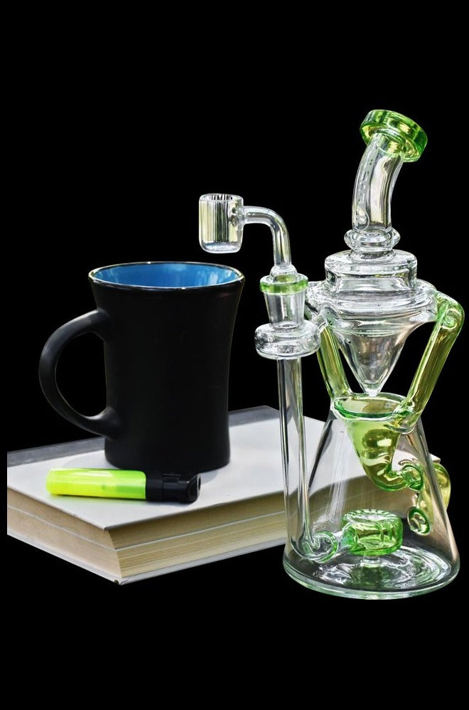 Pulsar Elegance Gravity Fed Recycler: A Stunning Smoking Marvel
