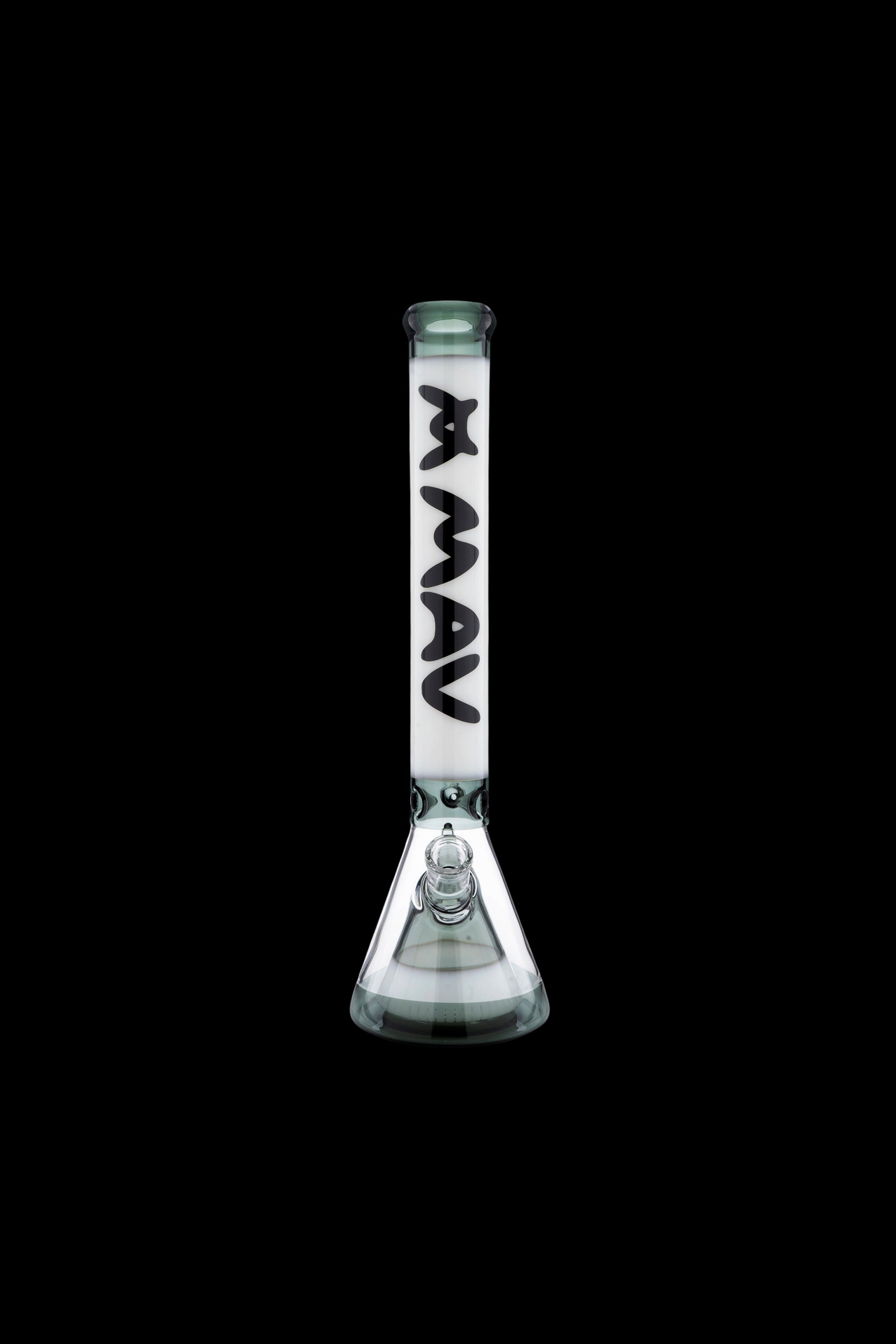 MAV Glass Manhattan Pyramid Beaker: A West Coast Smoking Marvel