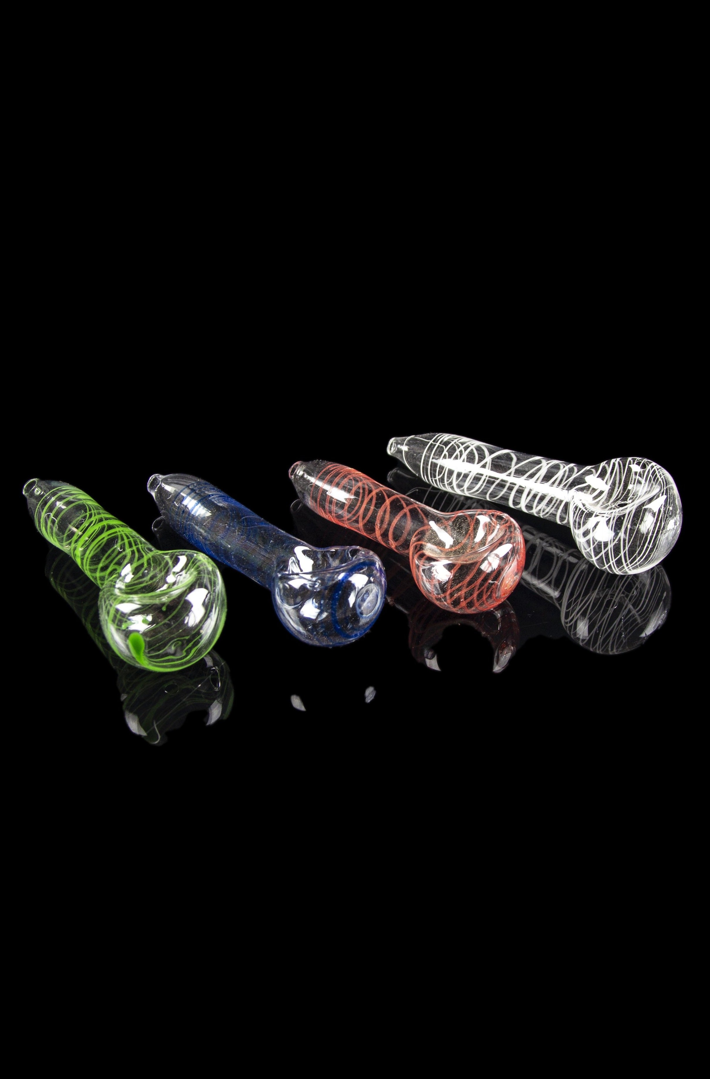 Colorful Peanut Spoon Pipe for Discreet Herb Smoking