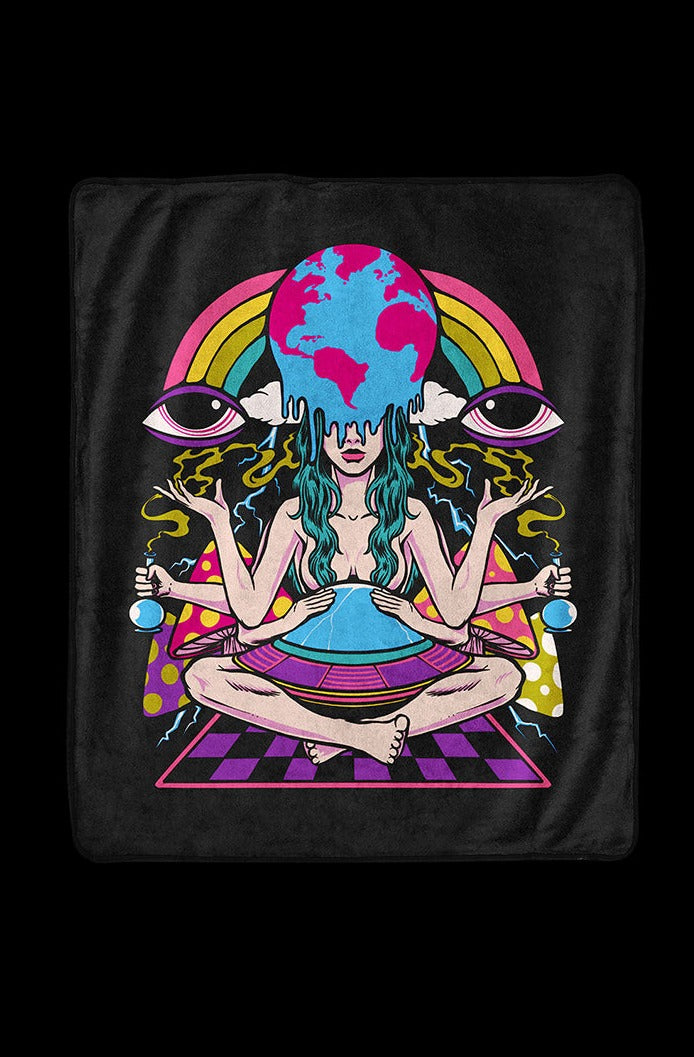 Pulsar Meditation Fleece Throw Blanket - A Must-Have for Relaxation