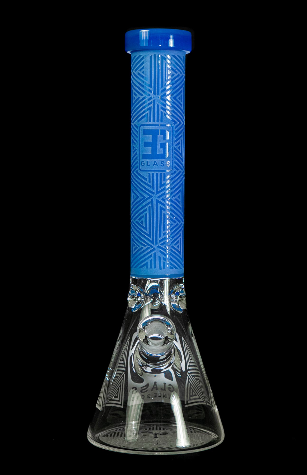 EG Glass Diamond Triangle Water Pipe - A Stunning Daily Smoking Companion