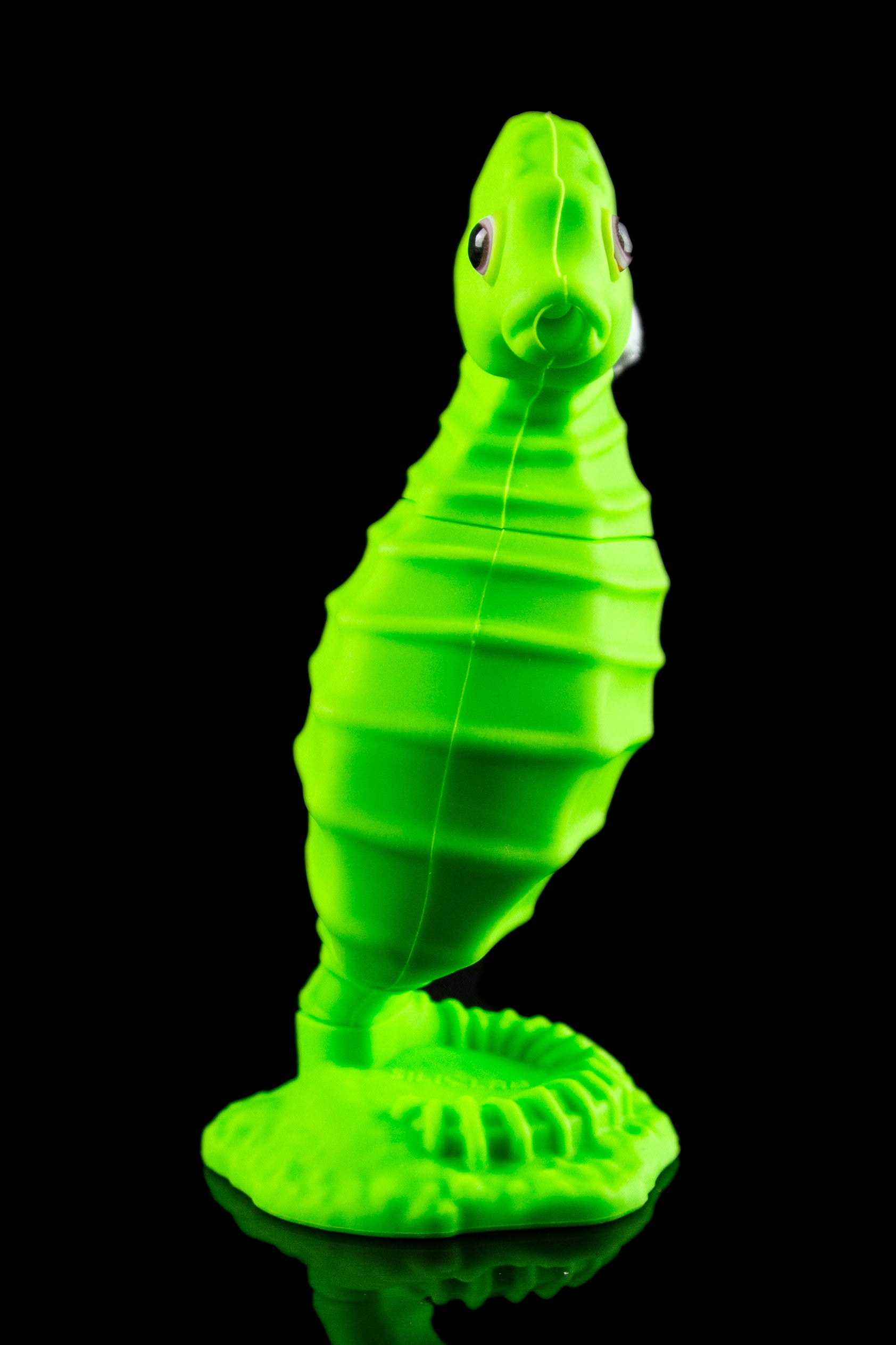 Luxury Silicone Seahorse-Shaped Water Pipe: A Must-Have!