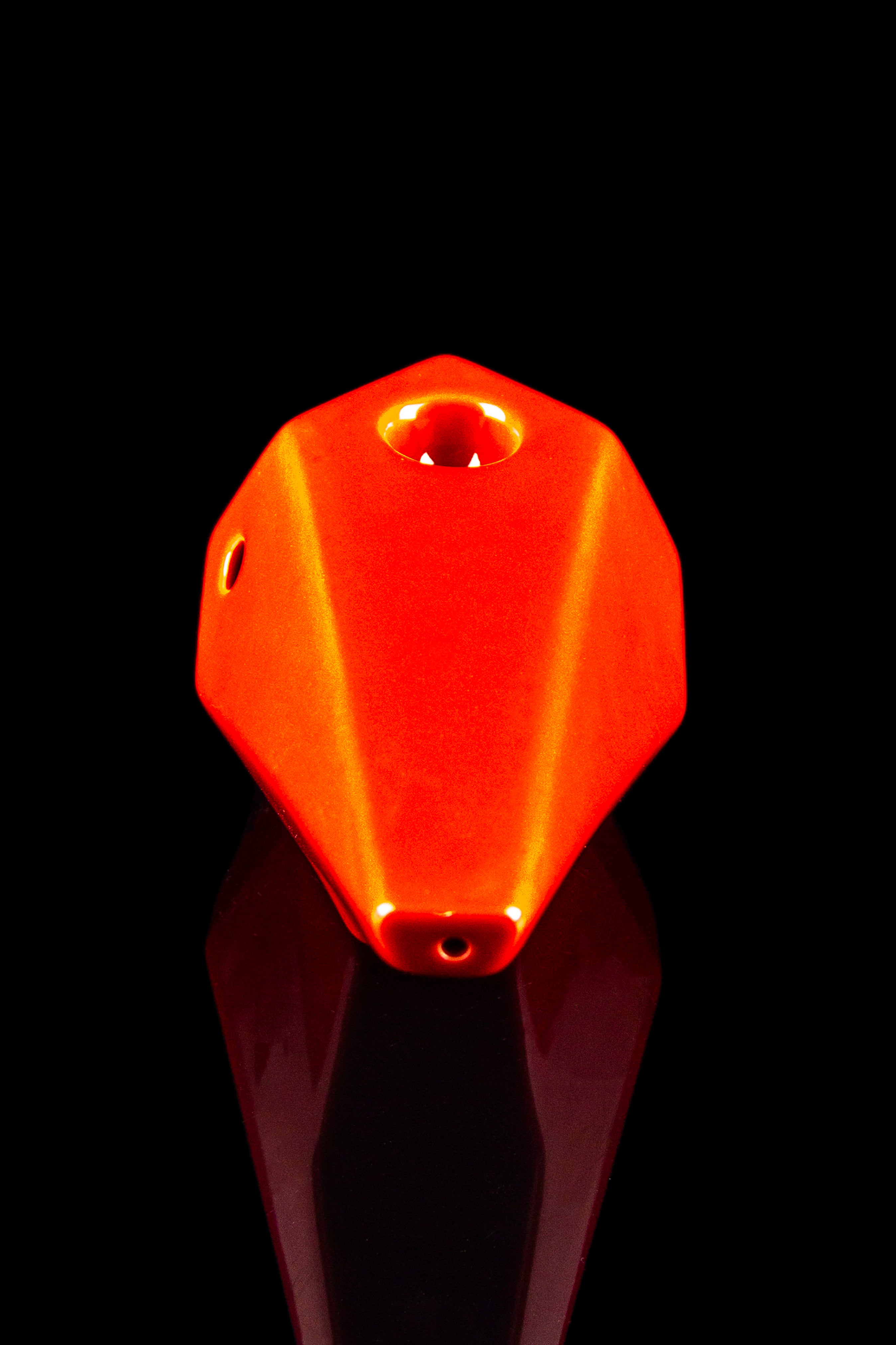 BRNT Designs Prism: Stunning Ceramic Hand Pipe