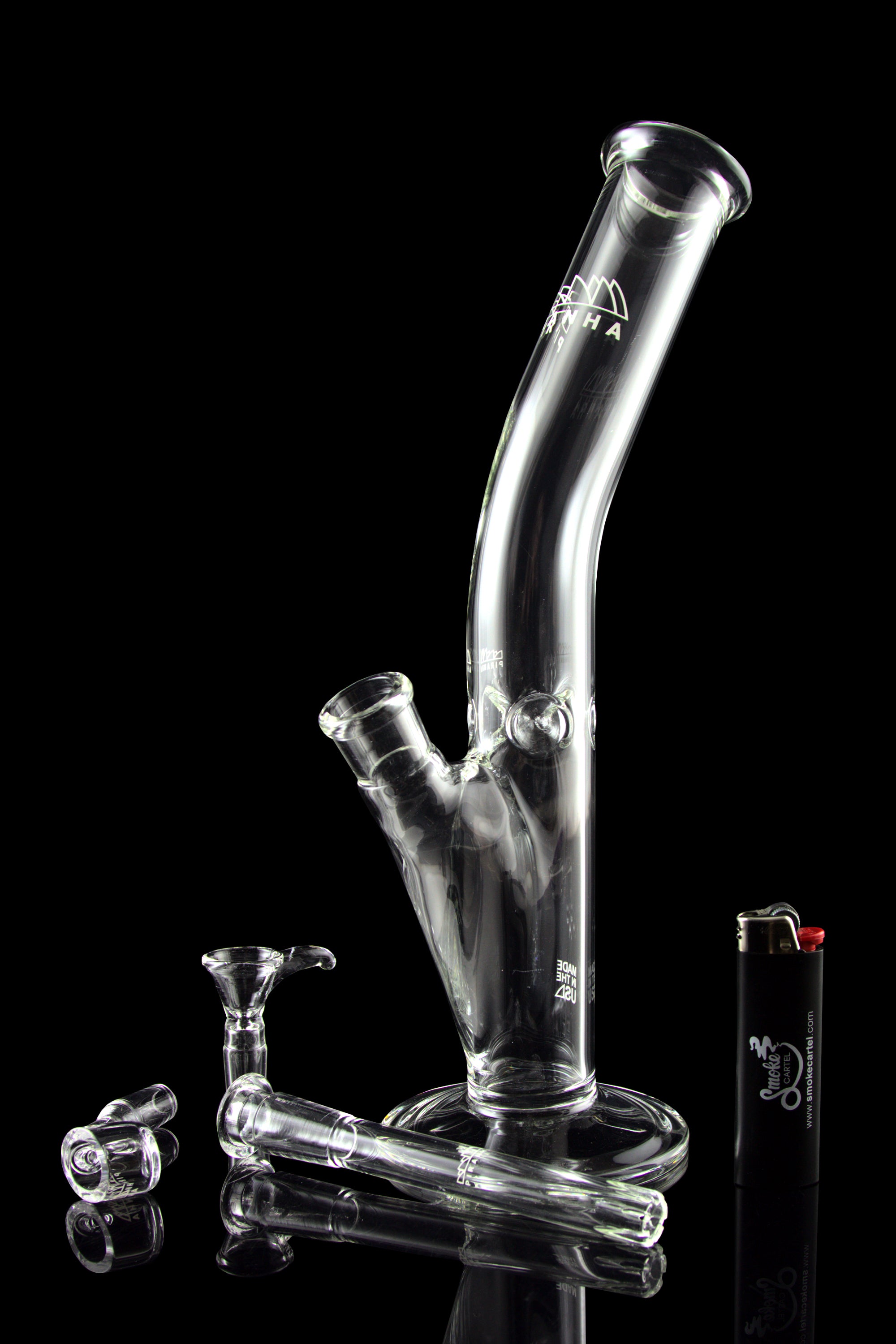 Piranha Glass Straight Tube Bong: Your Ultimate Smoking Companion with Bowl & Banger