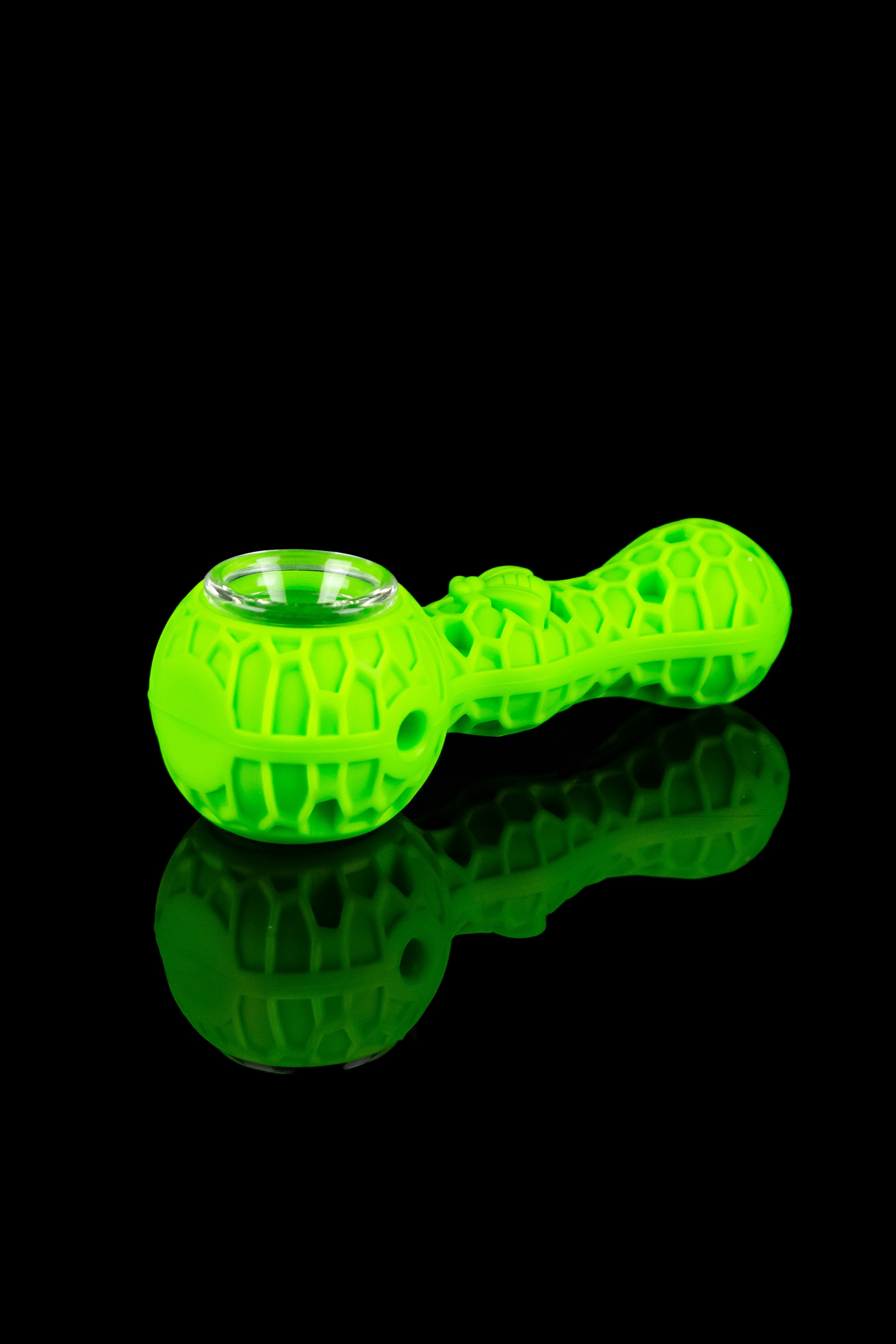 Cloud 8 Beehive Silicone Hand Pipe: Indestructible, Travel-Friendly & Fun!